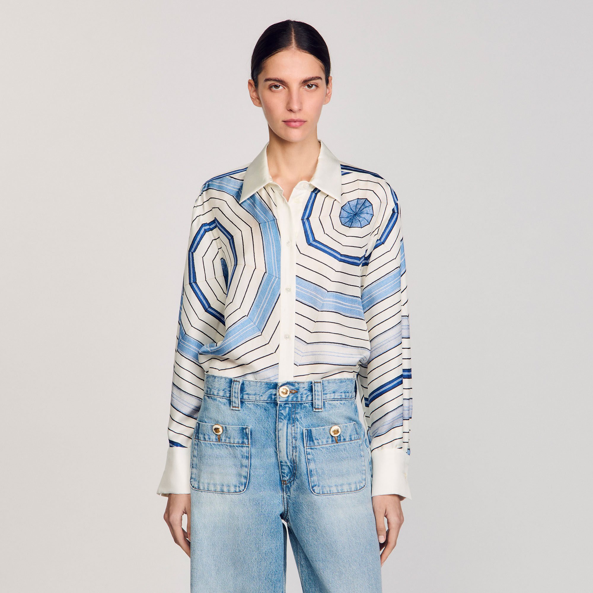 Camisa de seda con espirales