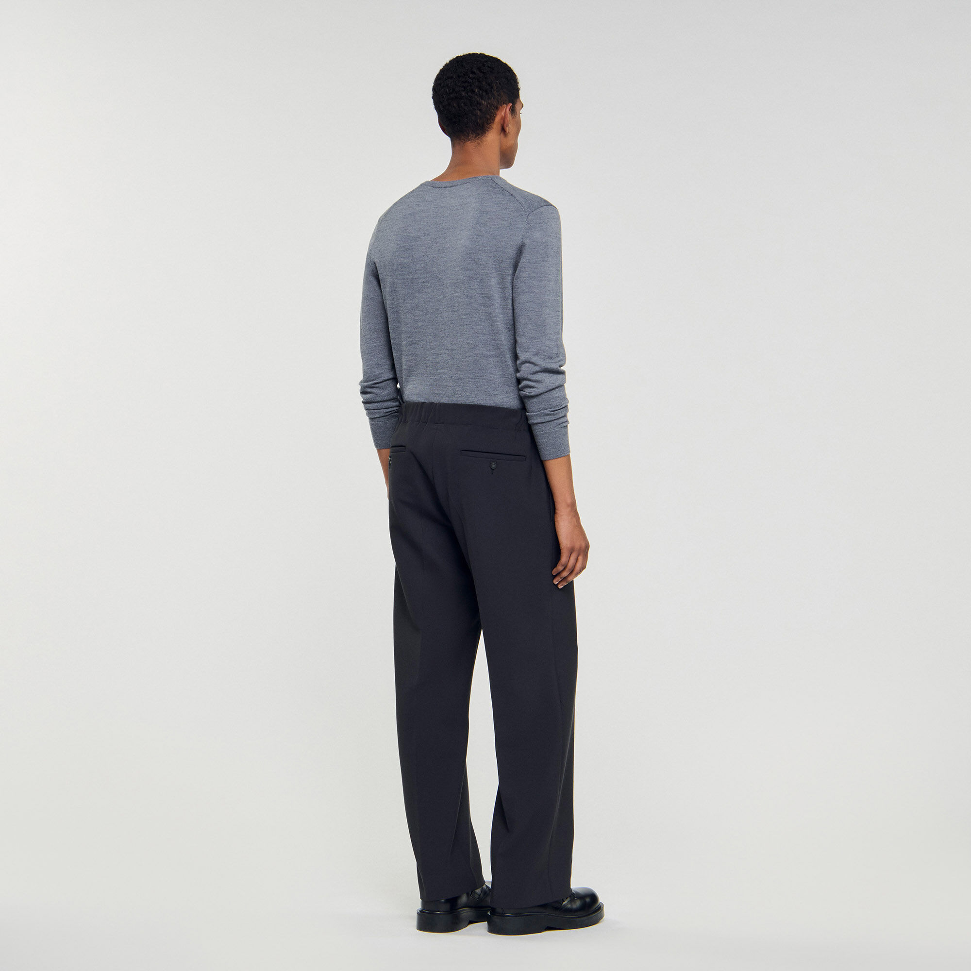 Pantalón ancho