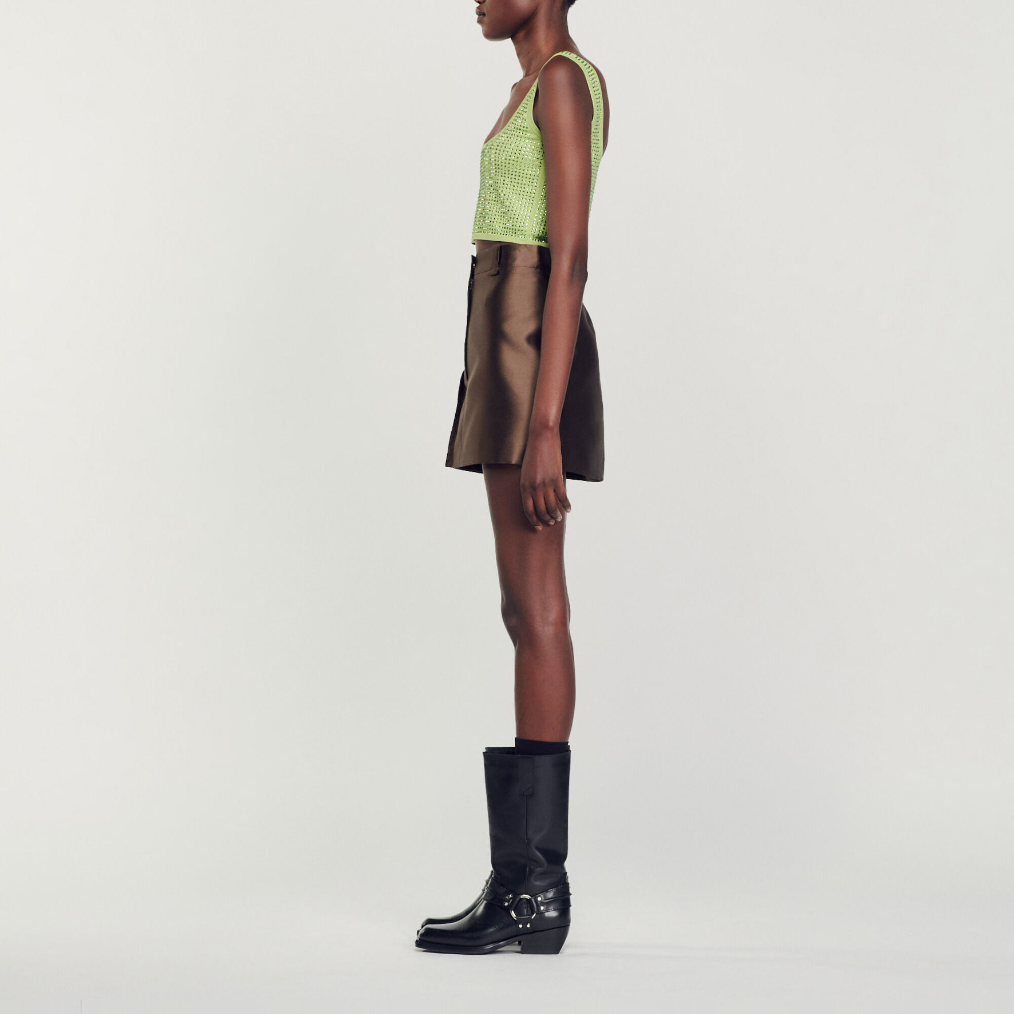 Top estilo corpiño con strass