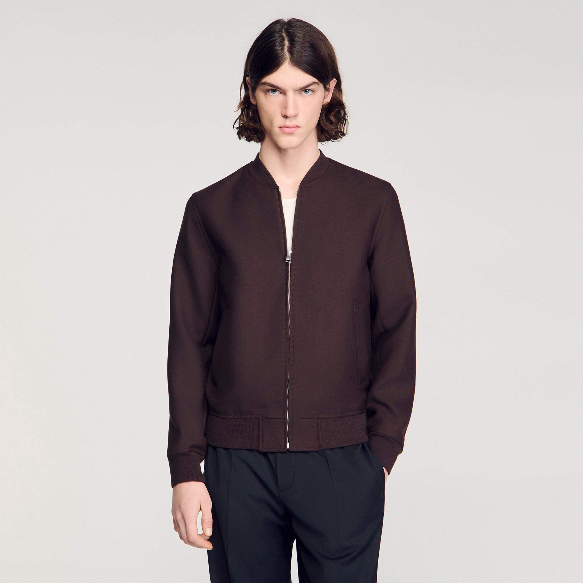 Cazadora con cremallera