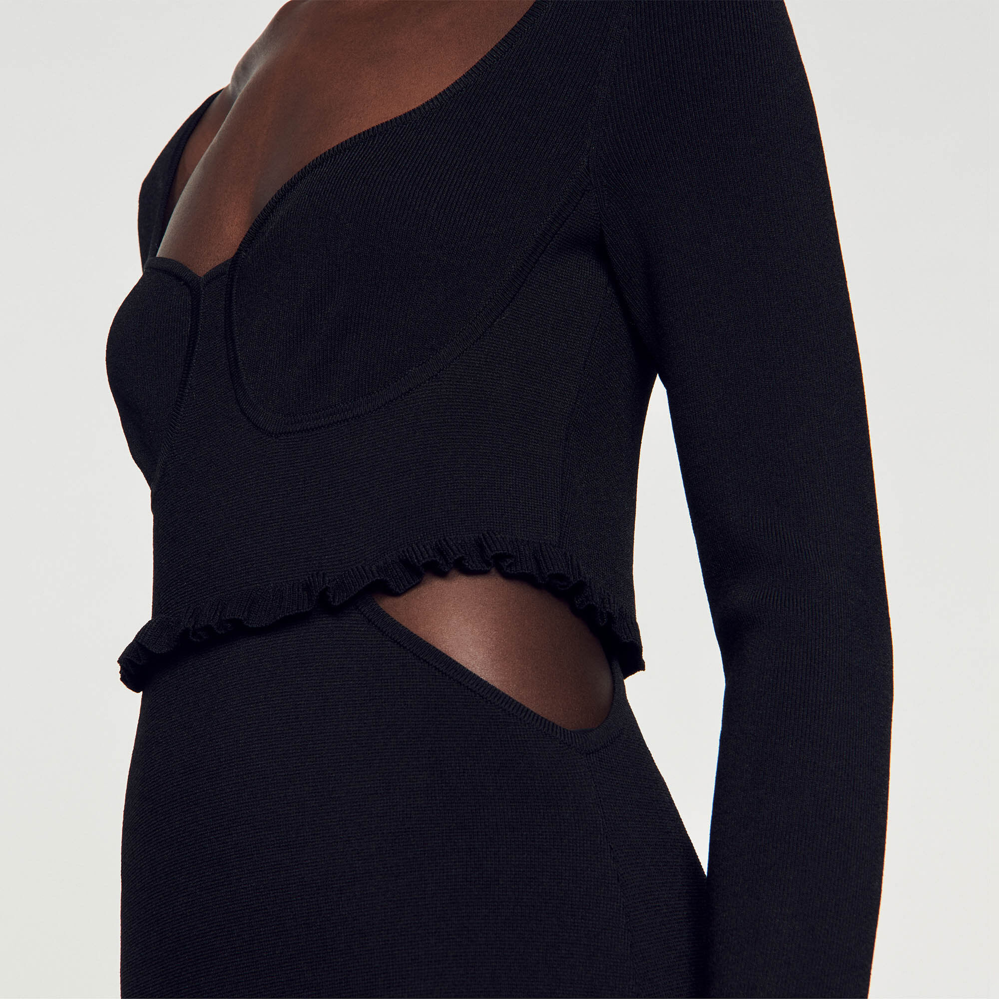 Vestido midi calado