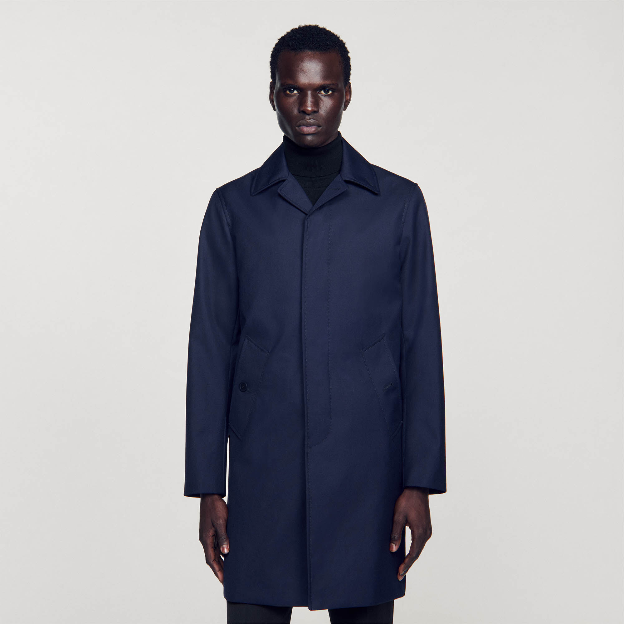 Impermeable de tejido técnico