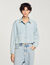 Camisa vaquera con cuello de pedrería