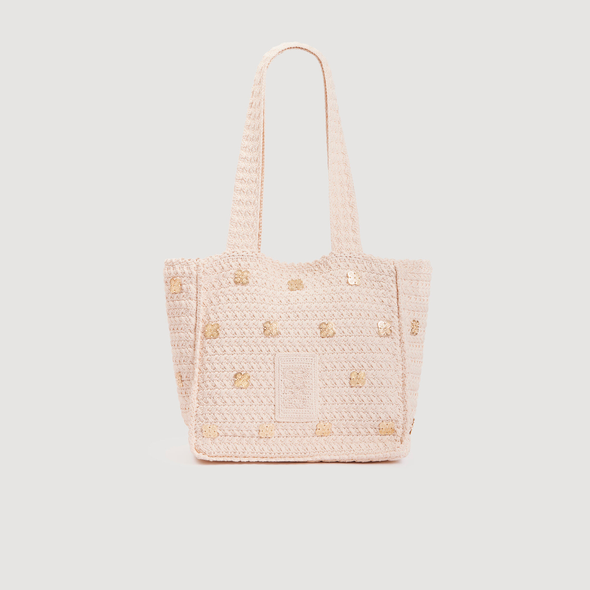 Bolso de ganchillo con borlas