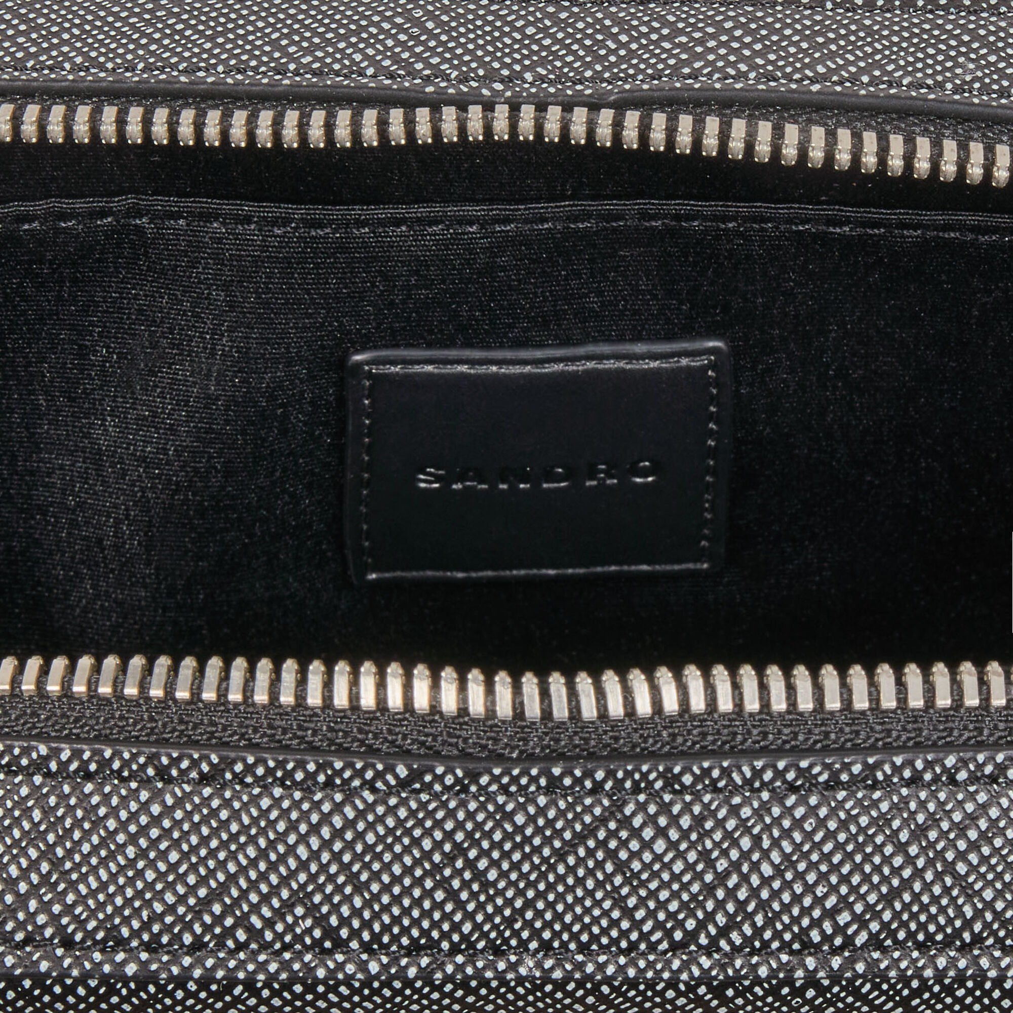 Bolso pequeño de cuero reconstituido