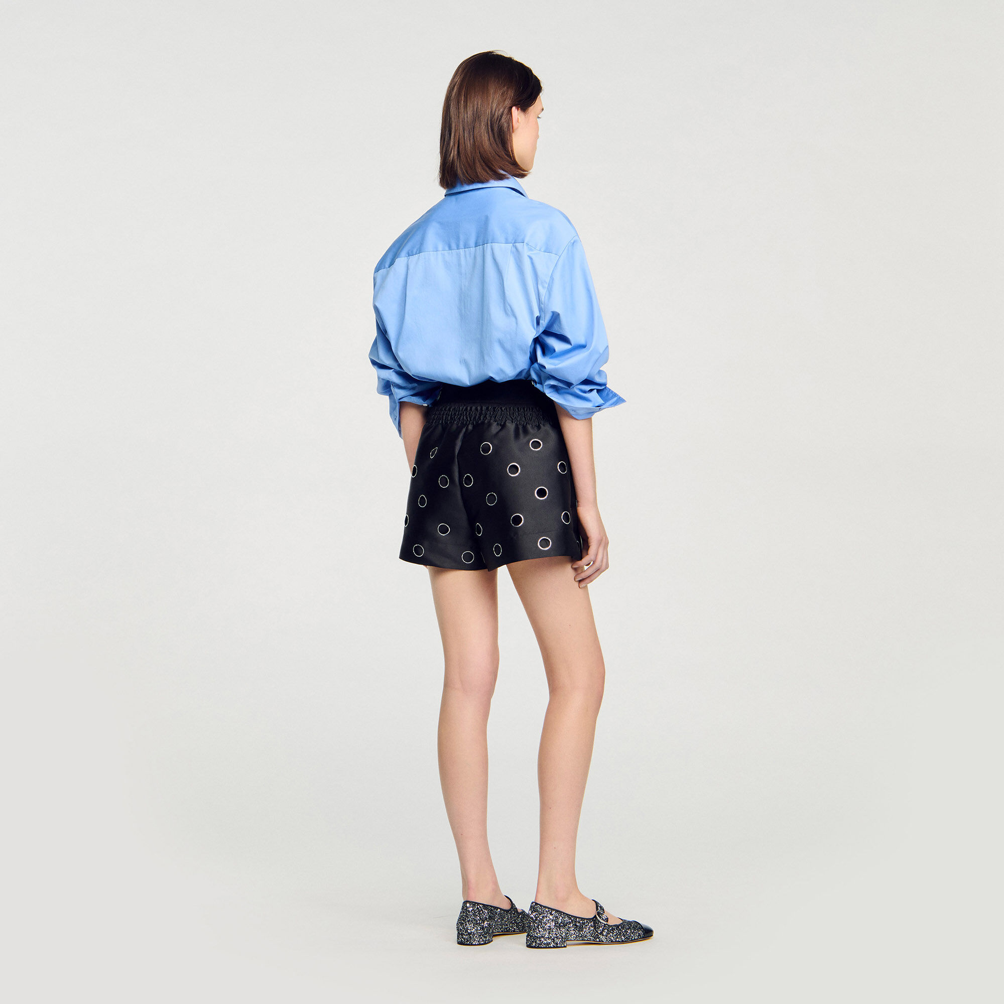 Pantalón corto con strass