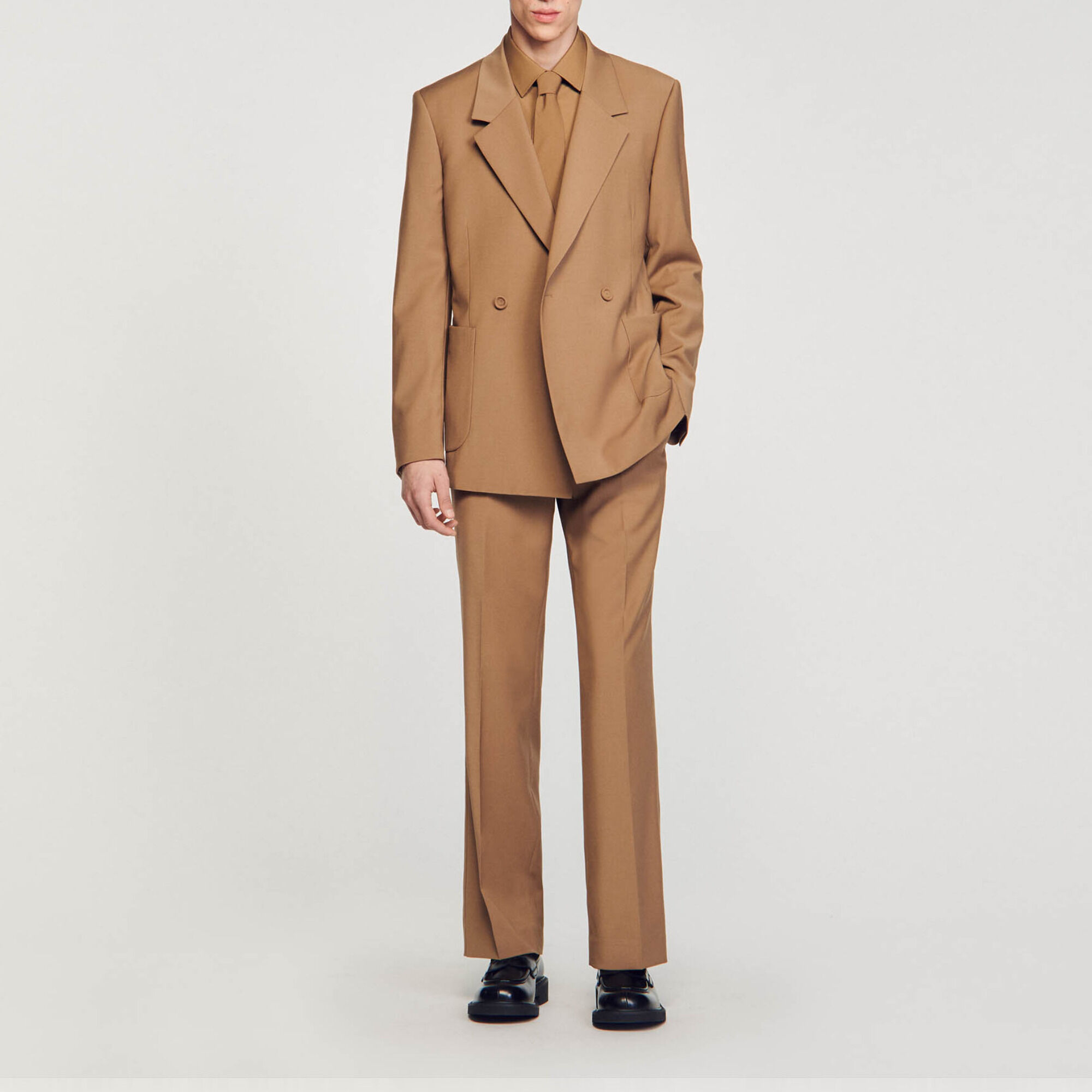 Chaqueta de traje cruzada