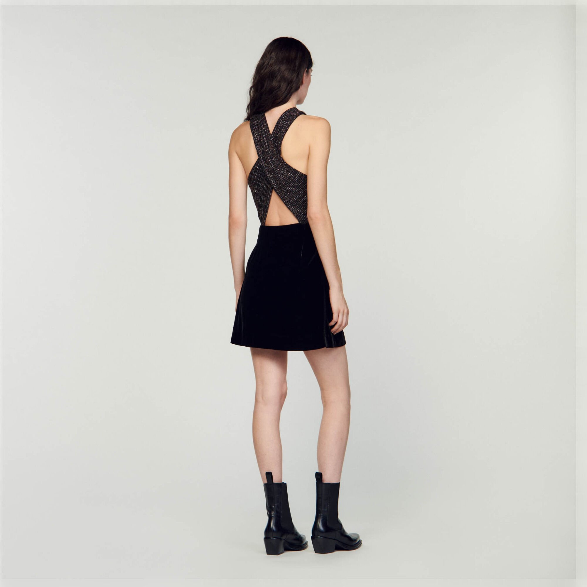 Vestido corto bimaterial