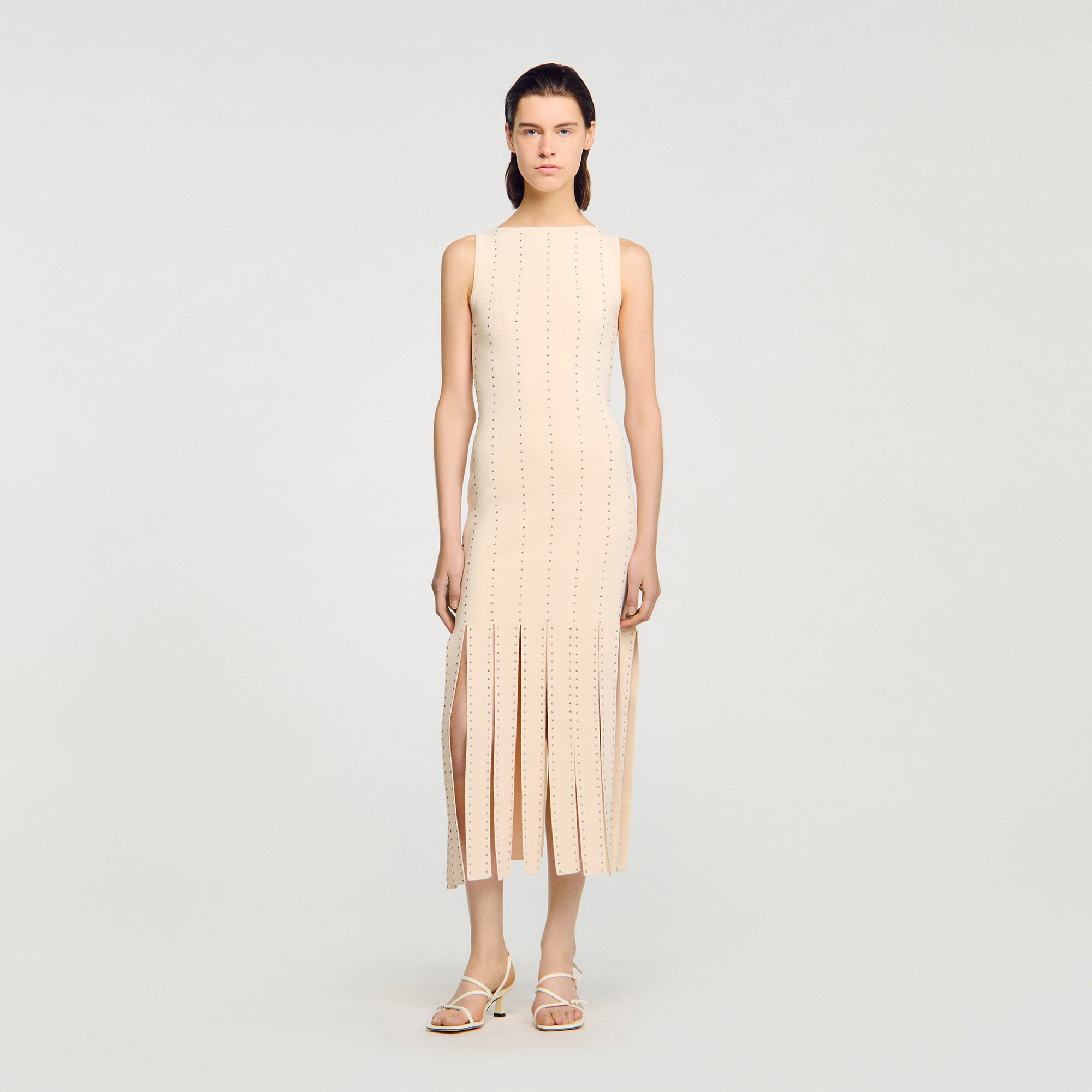Vestido largo de punto con flecos
