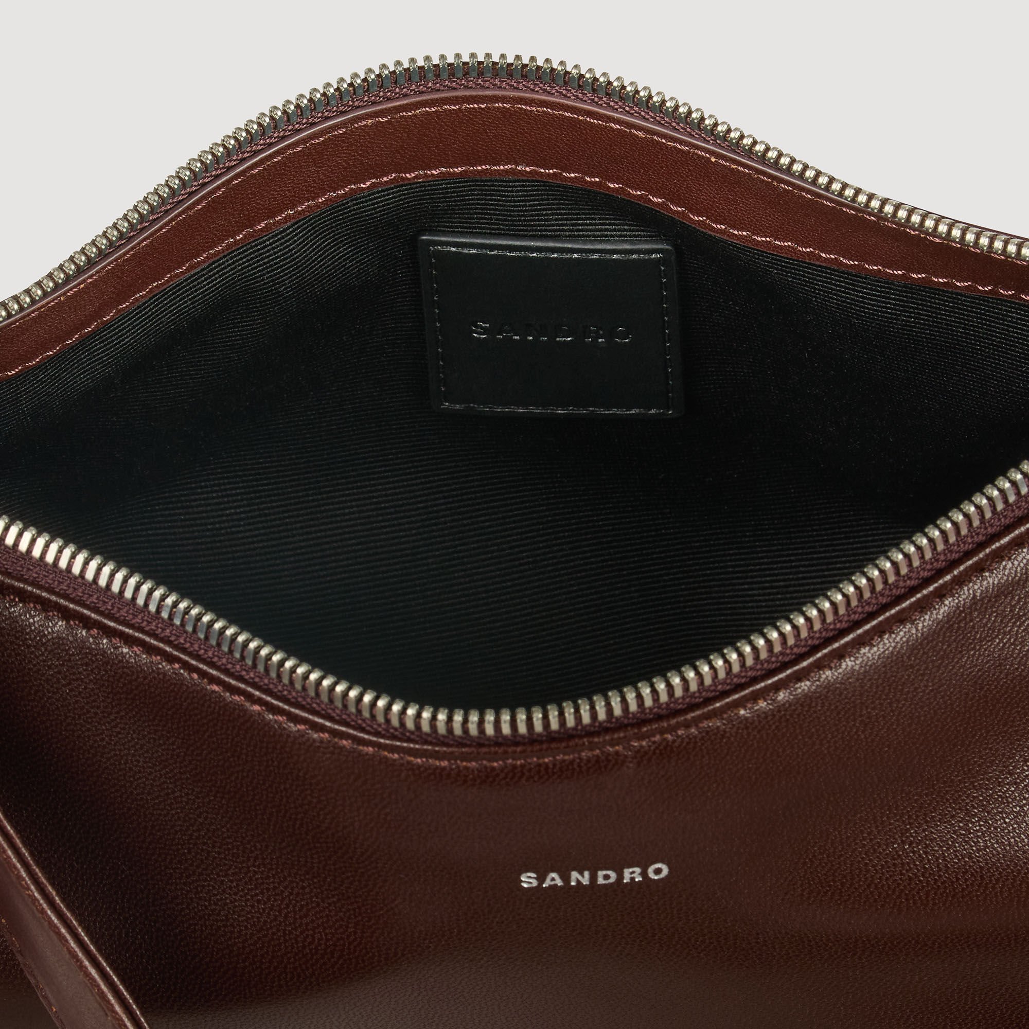 Bolso hobo pequeño de cuero