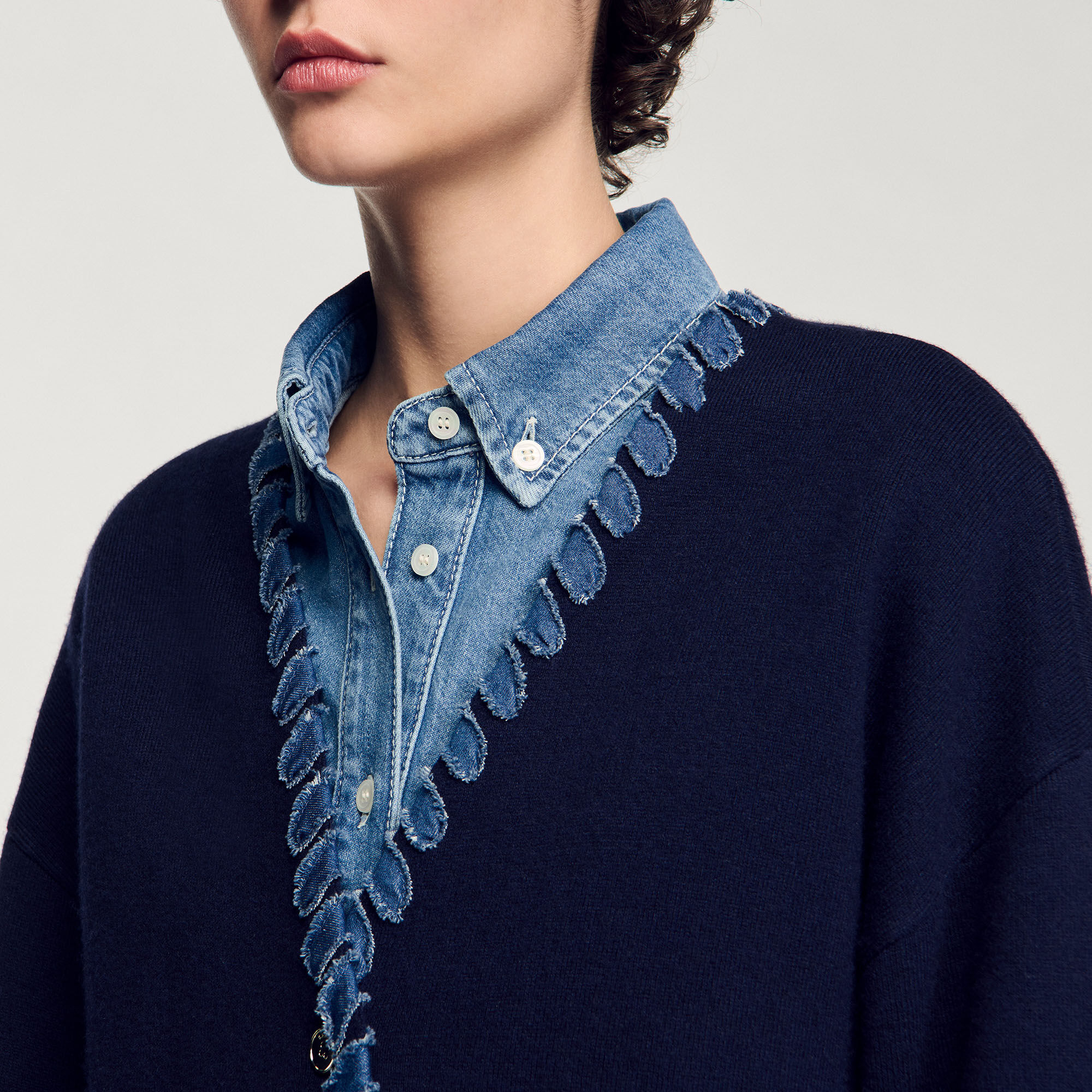 Cárdigan con detalles denim