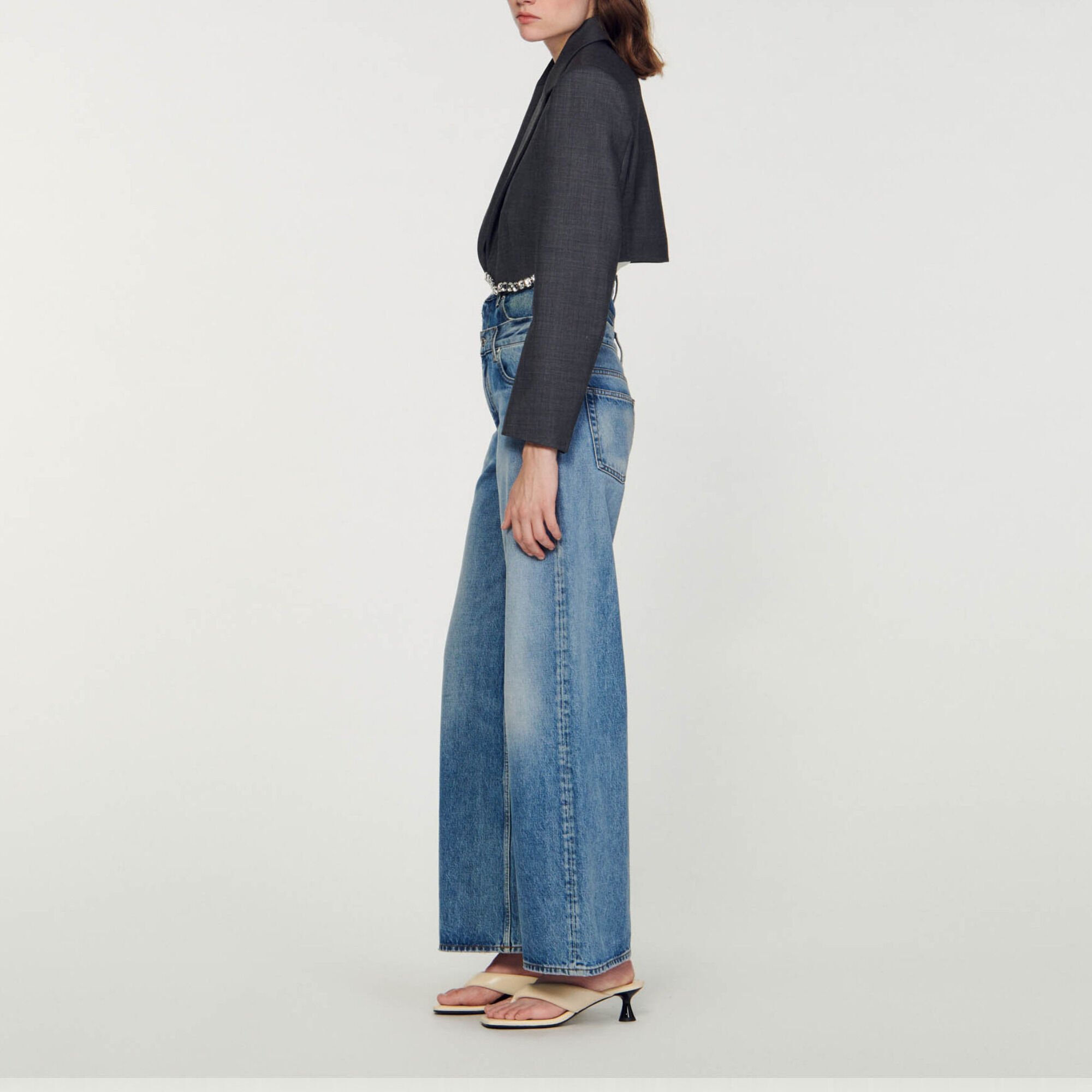 Chaqueta de traje corta