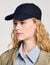 Gorra con pañuelo anudado