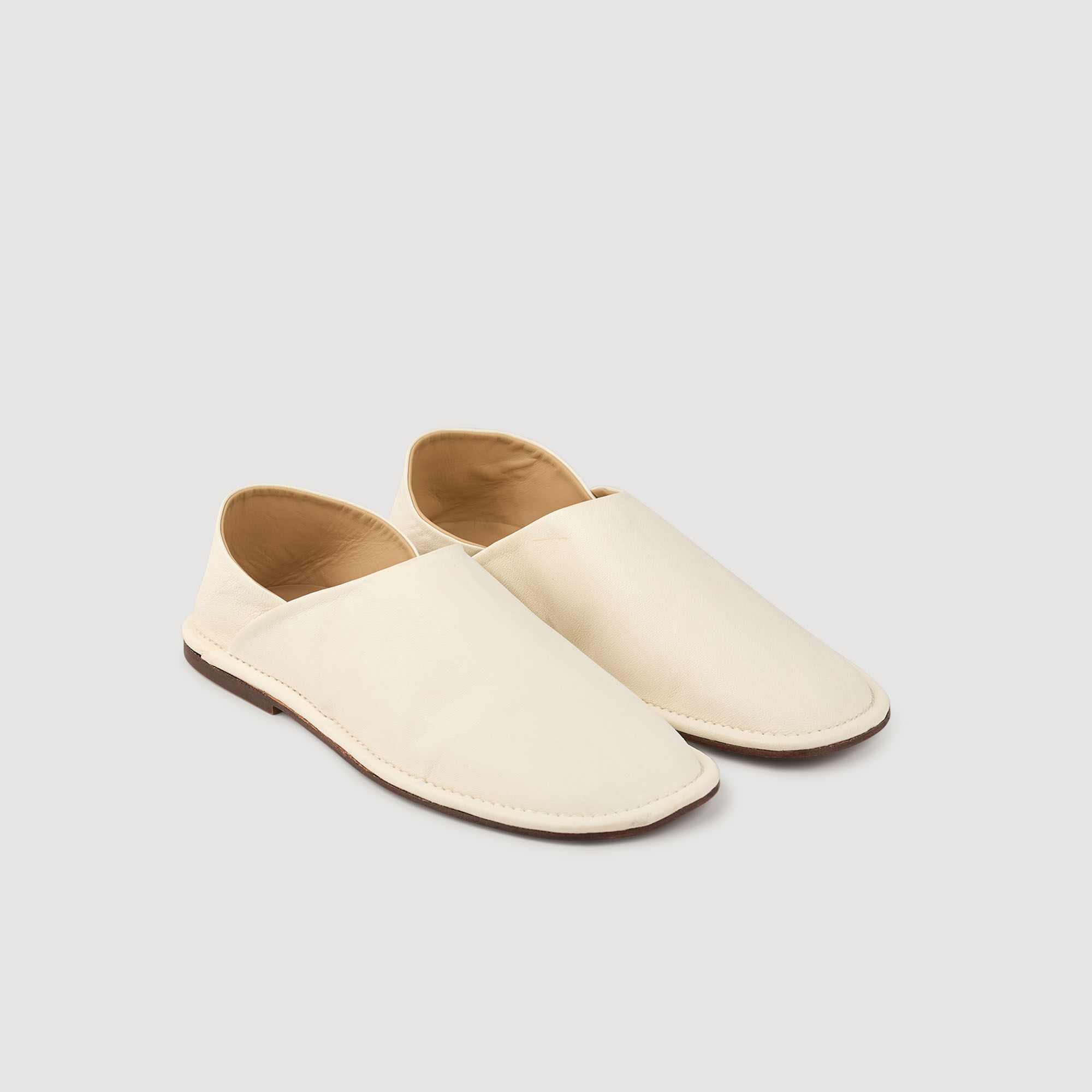Slippers de cuero granulado