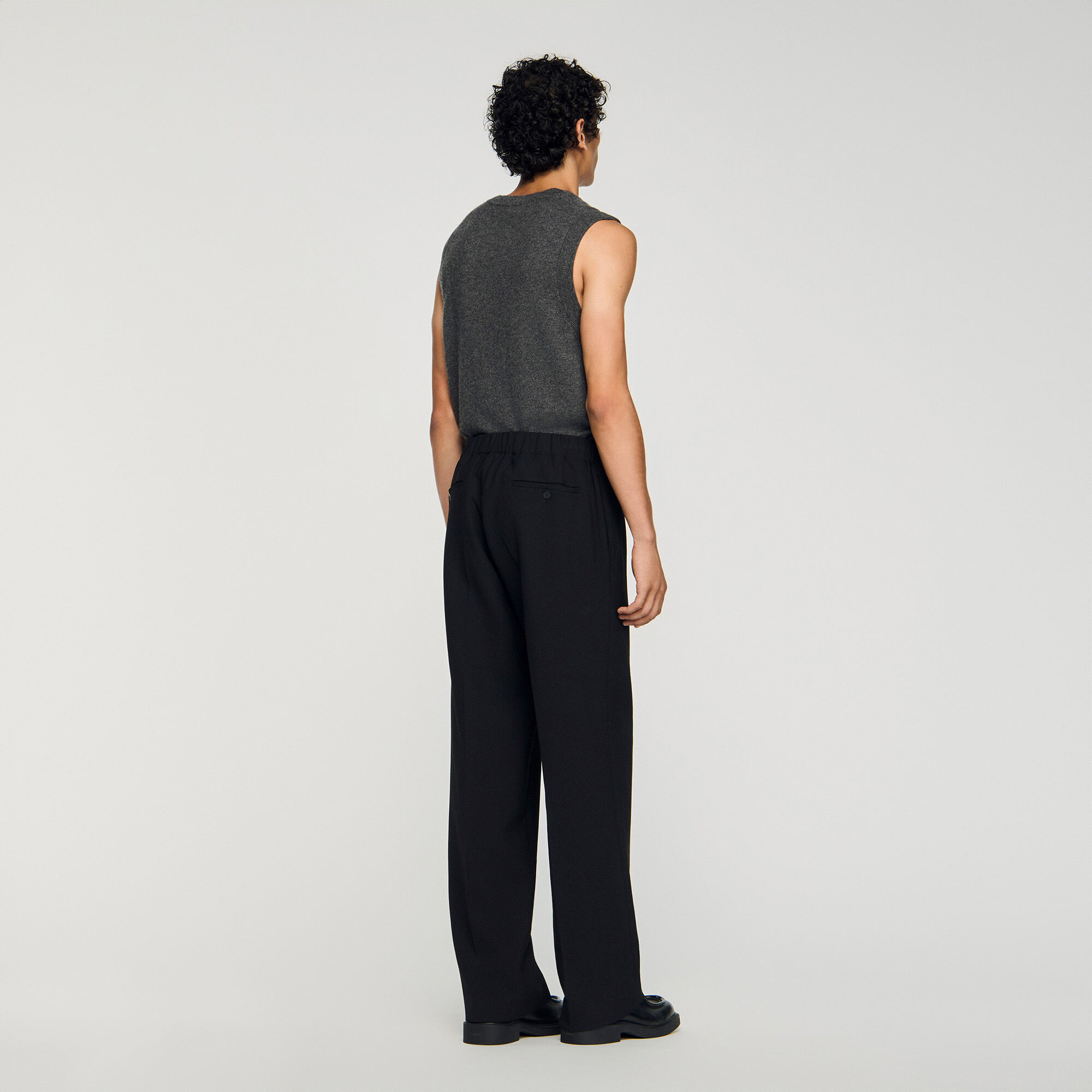 Pantalón ancho