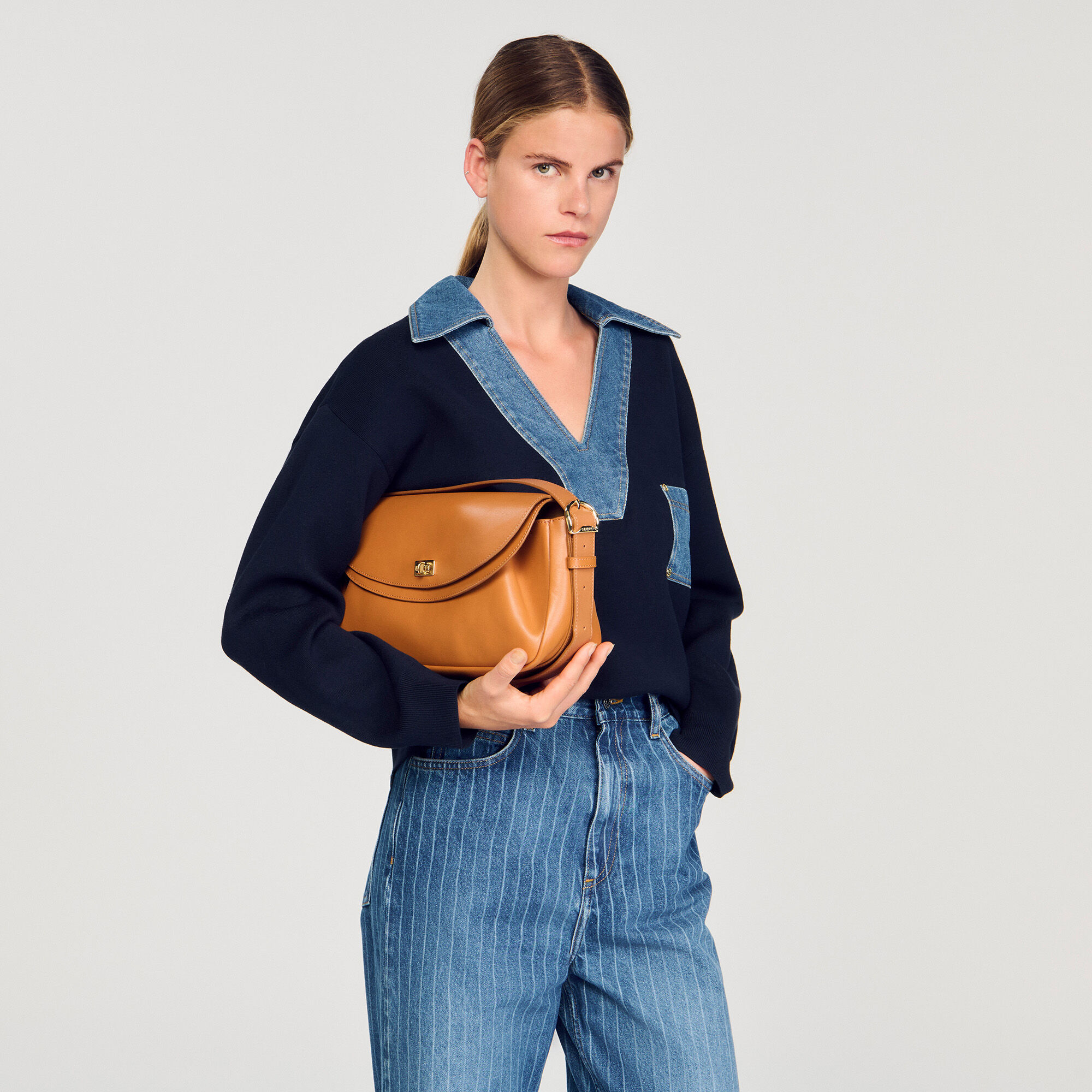 Bolso de cuero liso Le Mambo