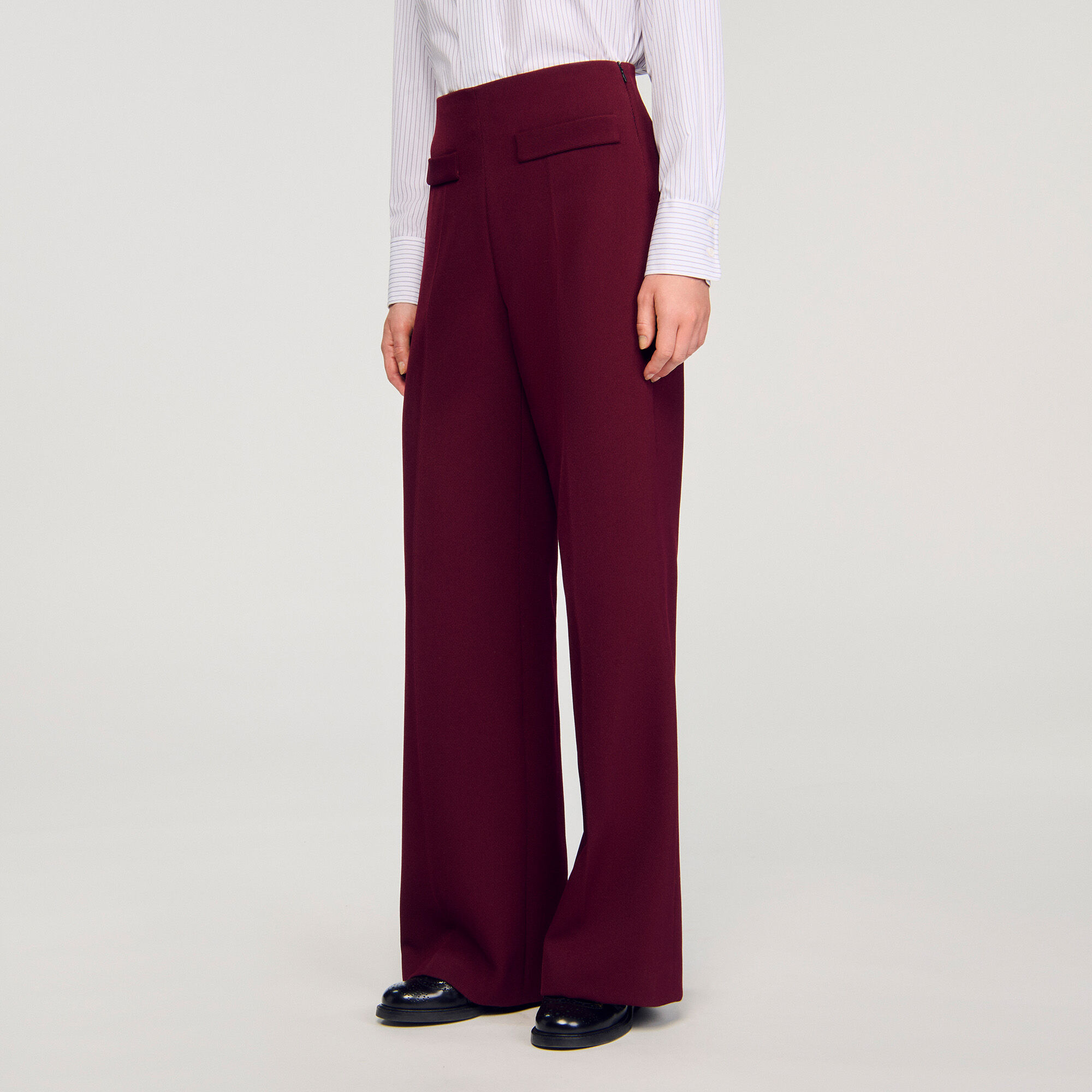 Pantalón ancho