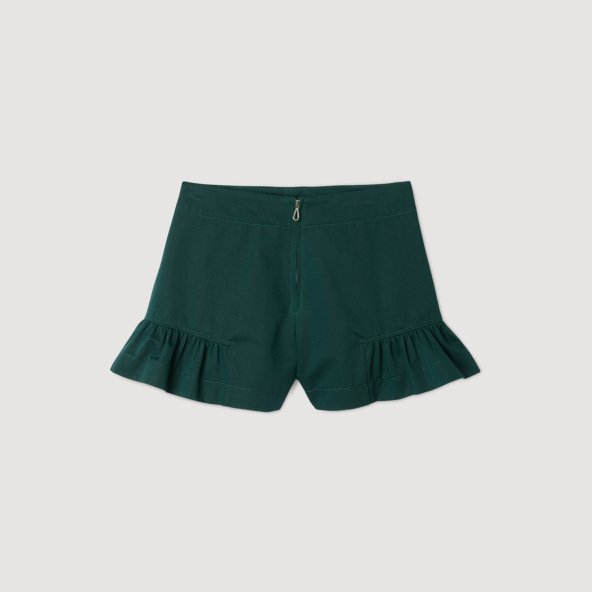 Pantalón corto con volantes