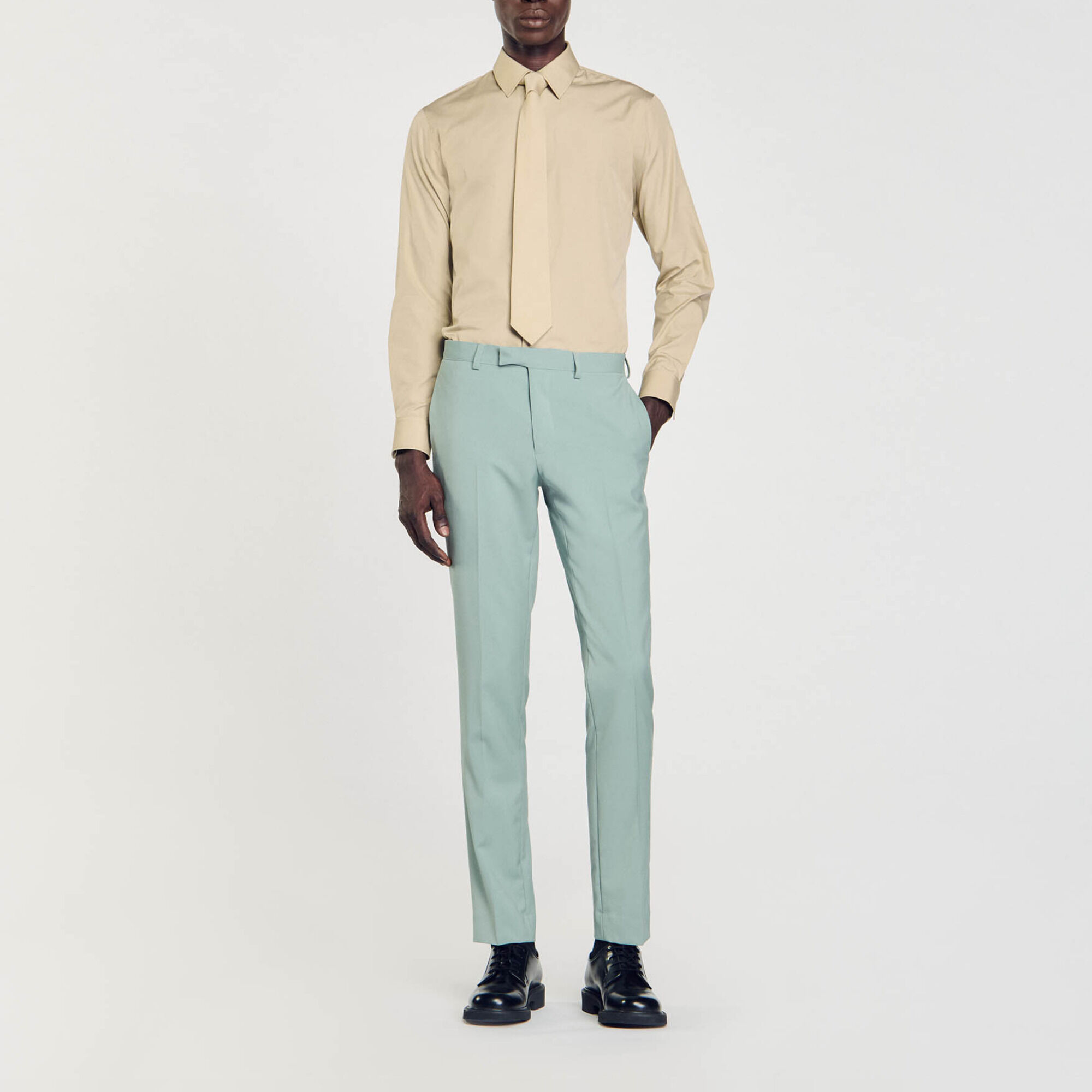 Pantal&oacute;n de traje