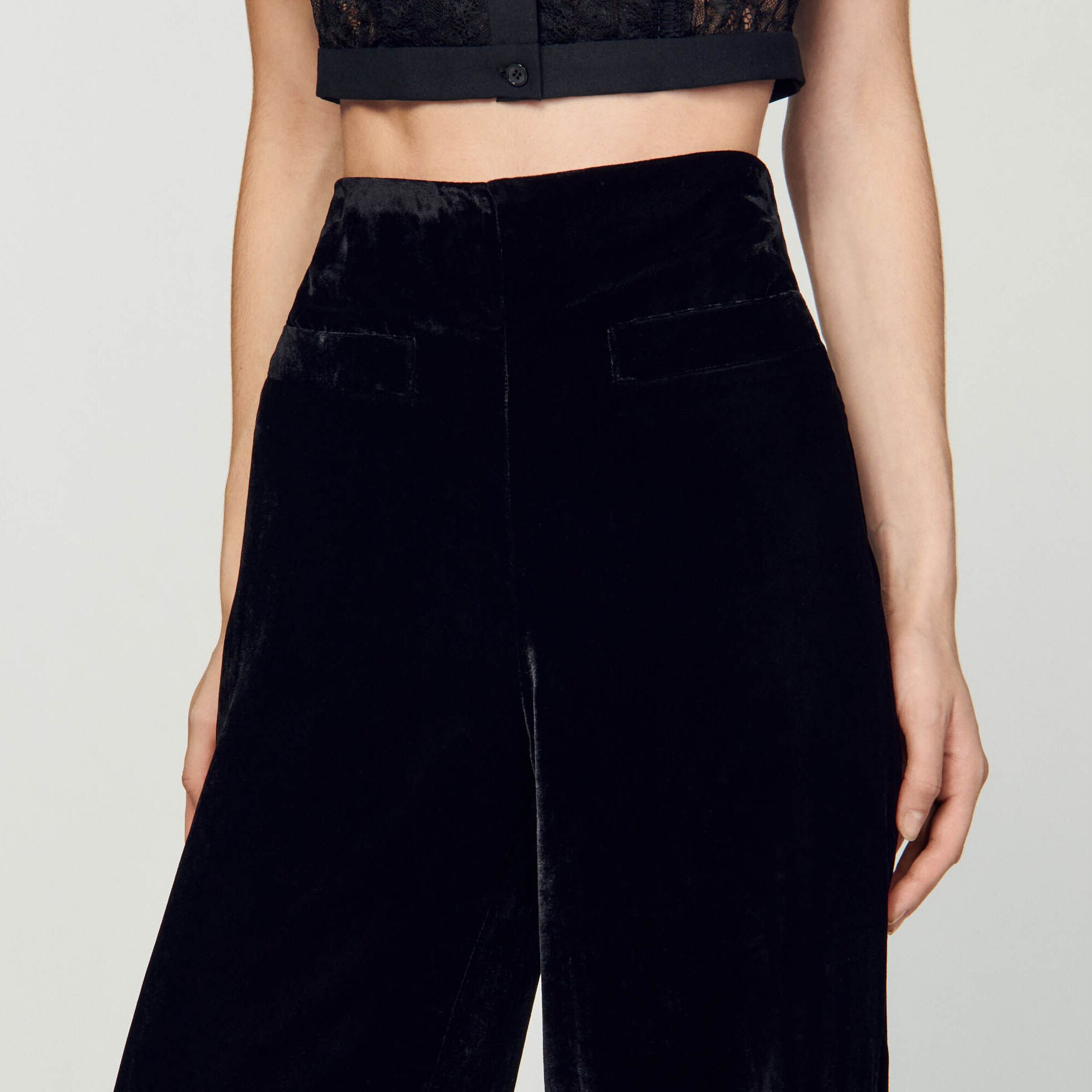 Pantalón ancho de terciopelo