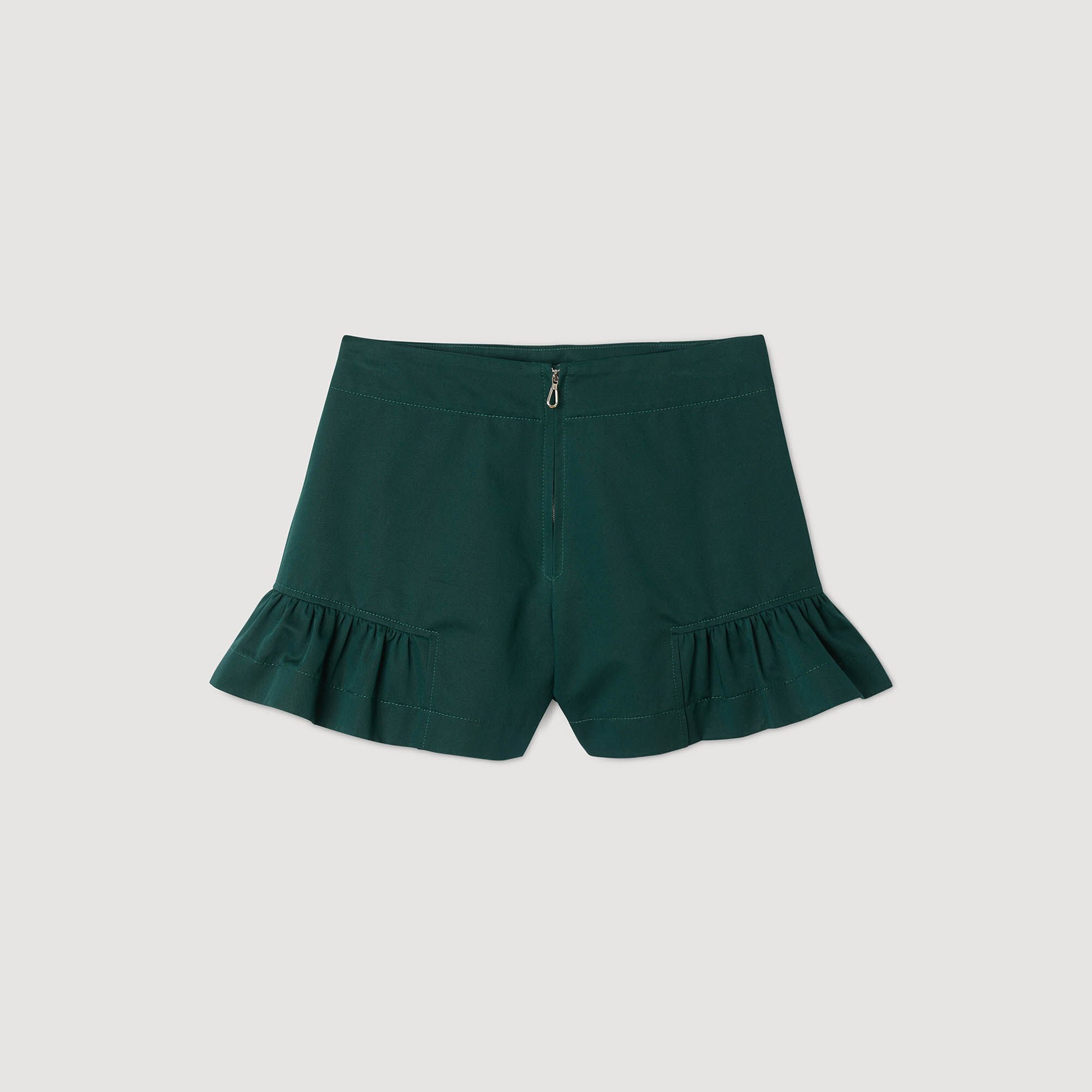 Pantalón corto con volantes