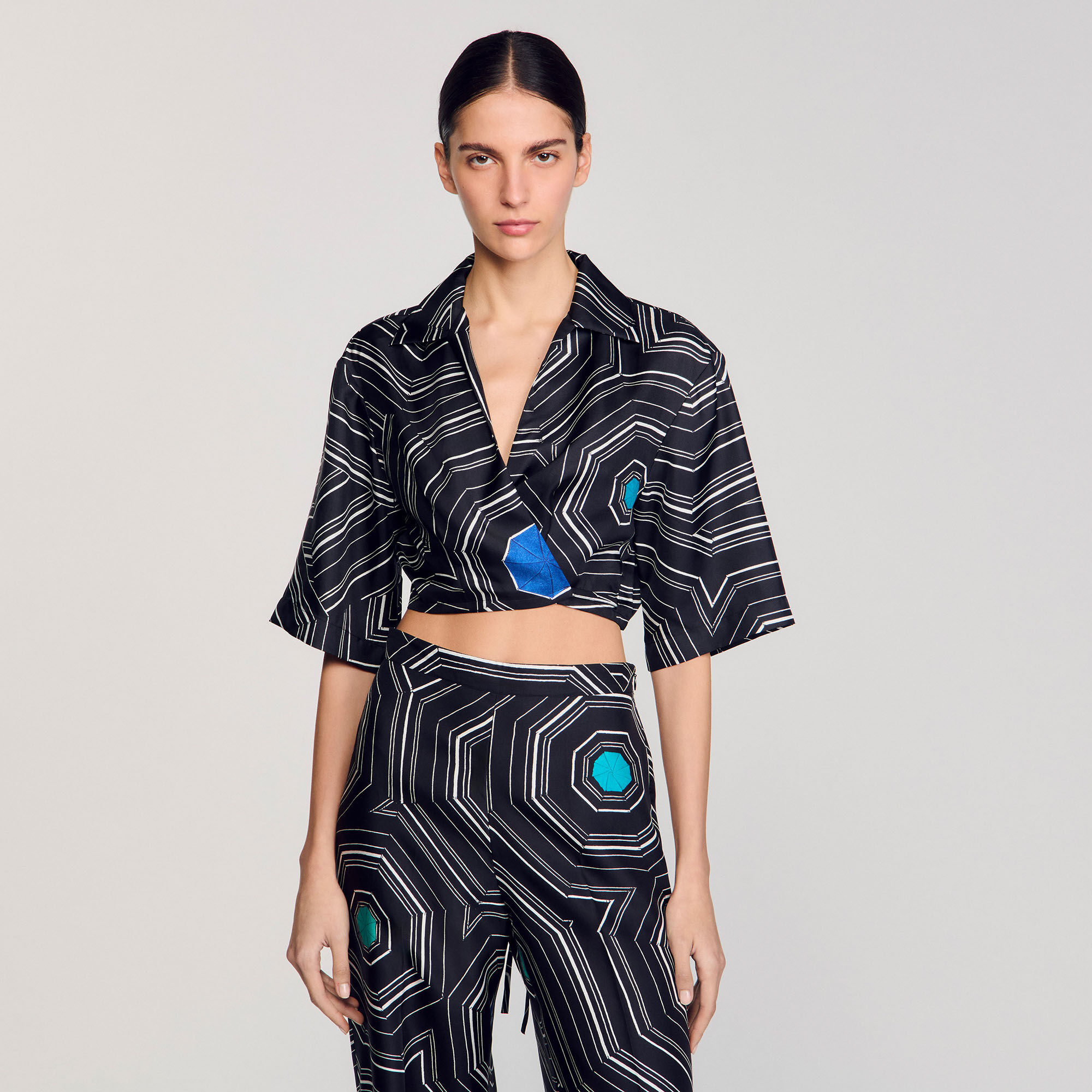 Camisa de seda con espirales