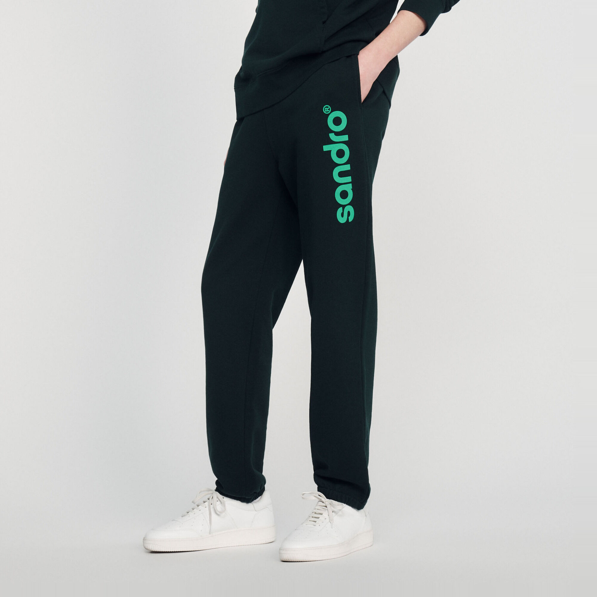 Jogging oversize con logotipo