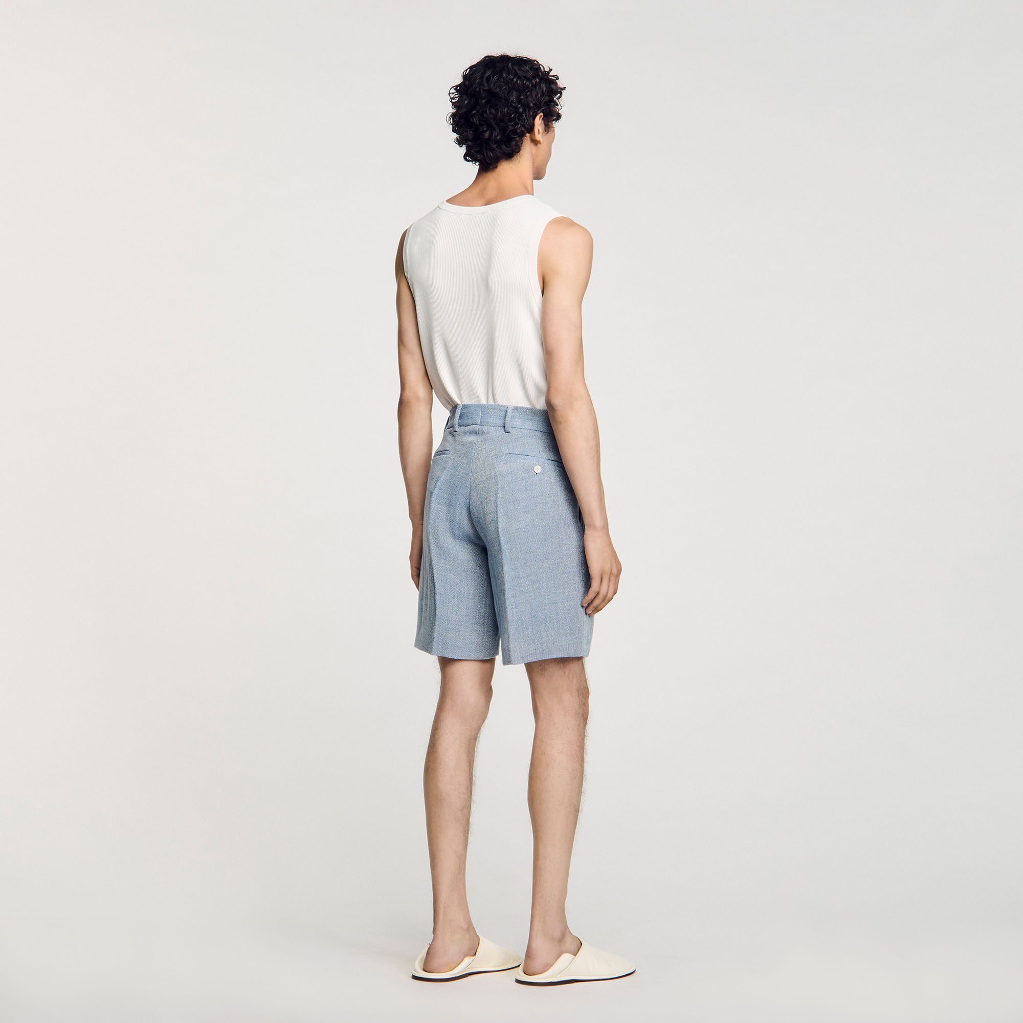 Pantalón corto de pinzas