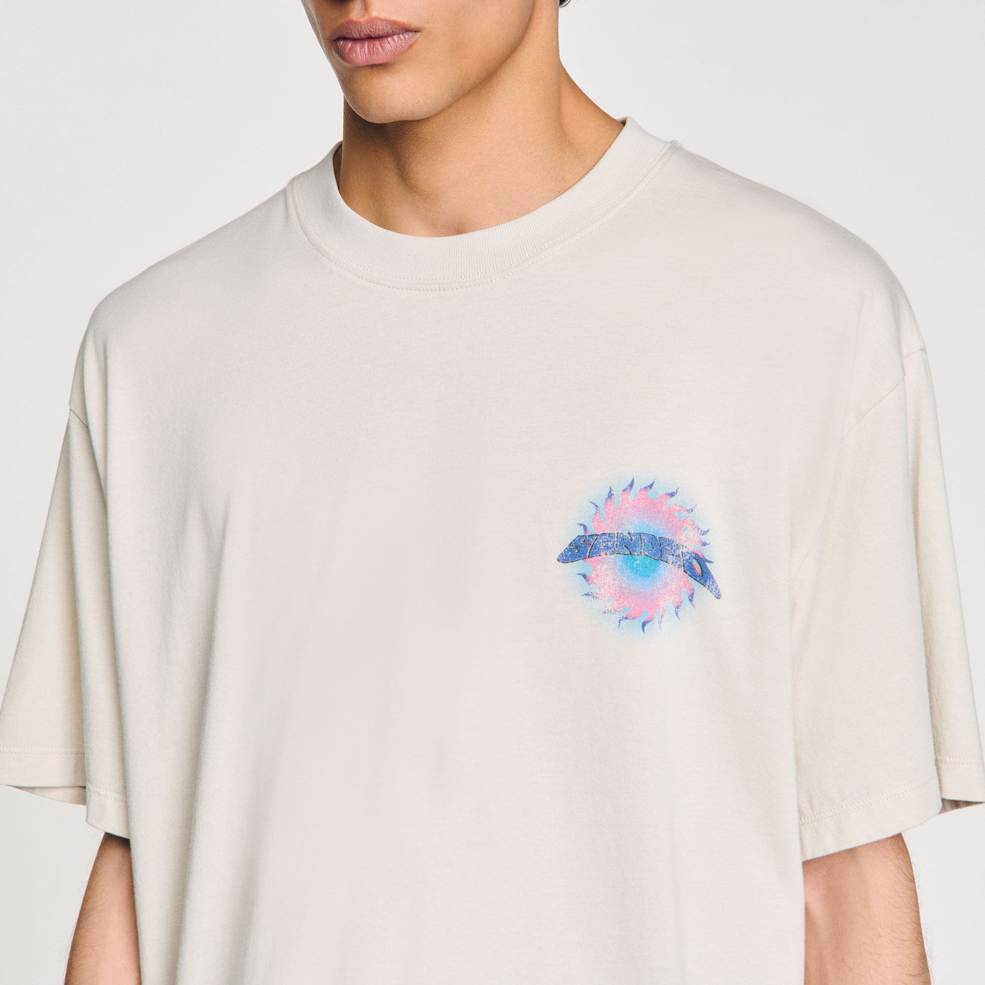 Camiseta con estampado de sol
