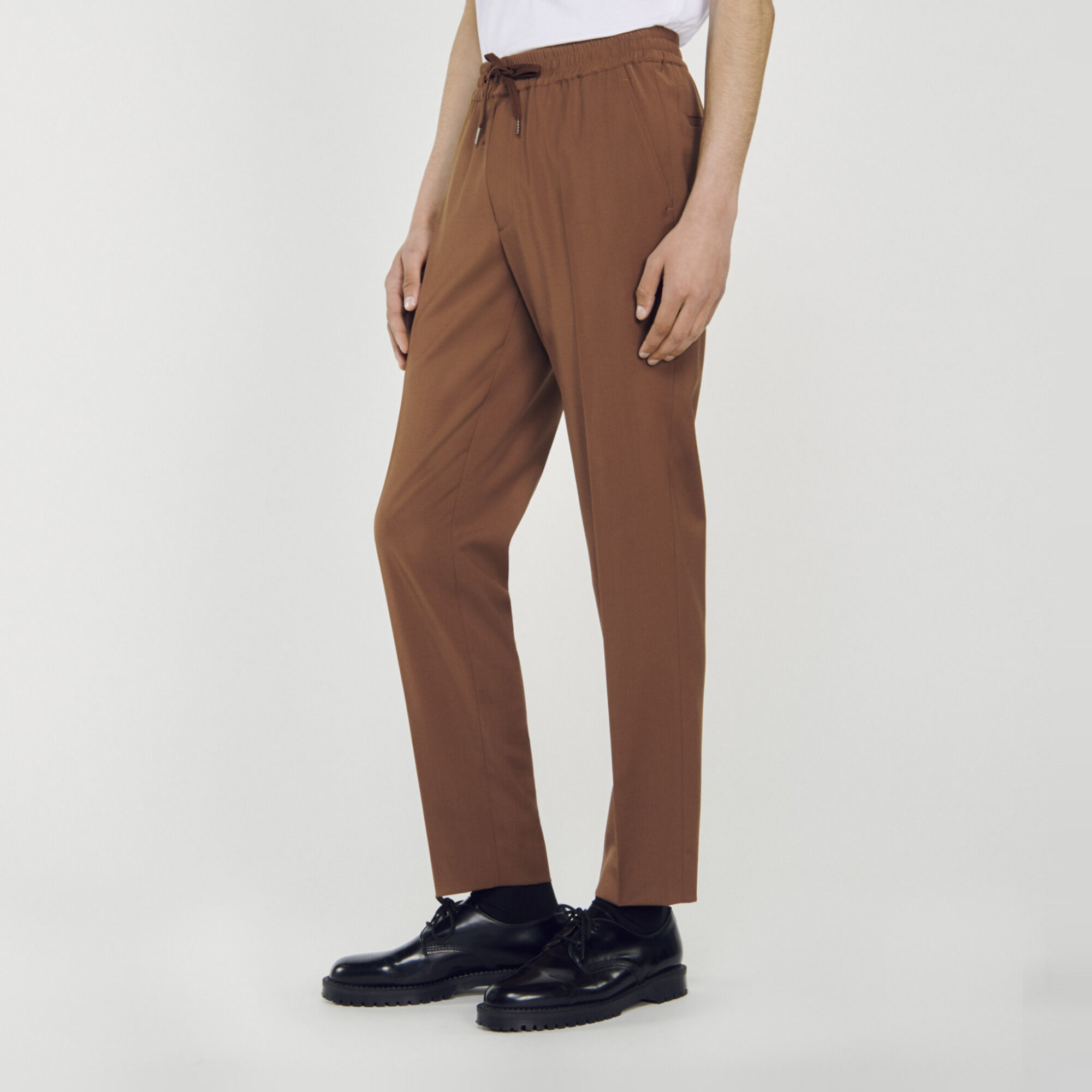 Pantalón recto elástico