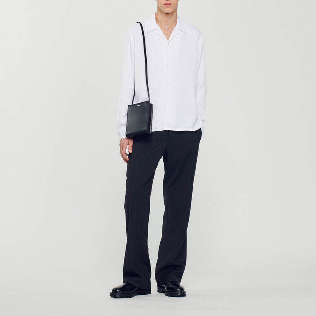 Camisa fluida de cuello estilo tiburón