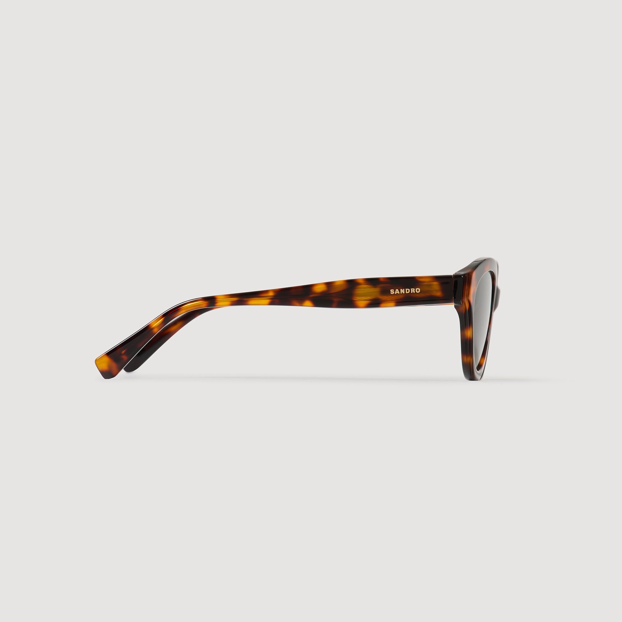 Gafas de sol con forma de ojos de gato