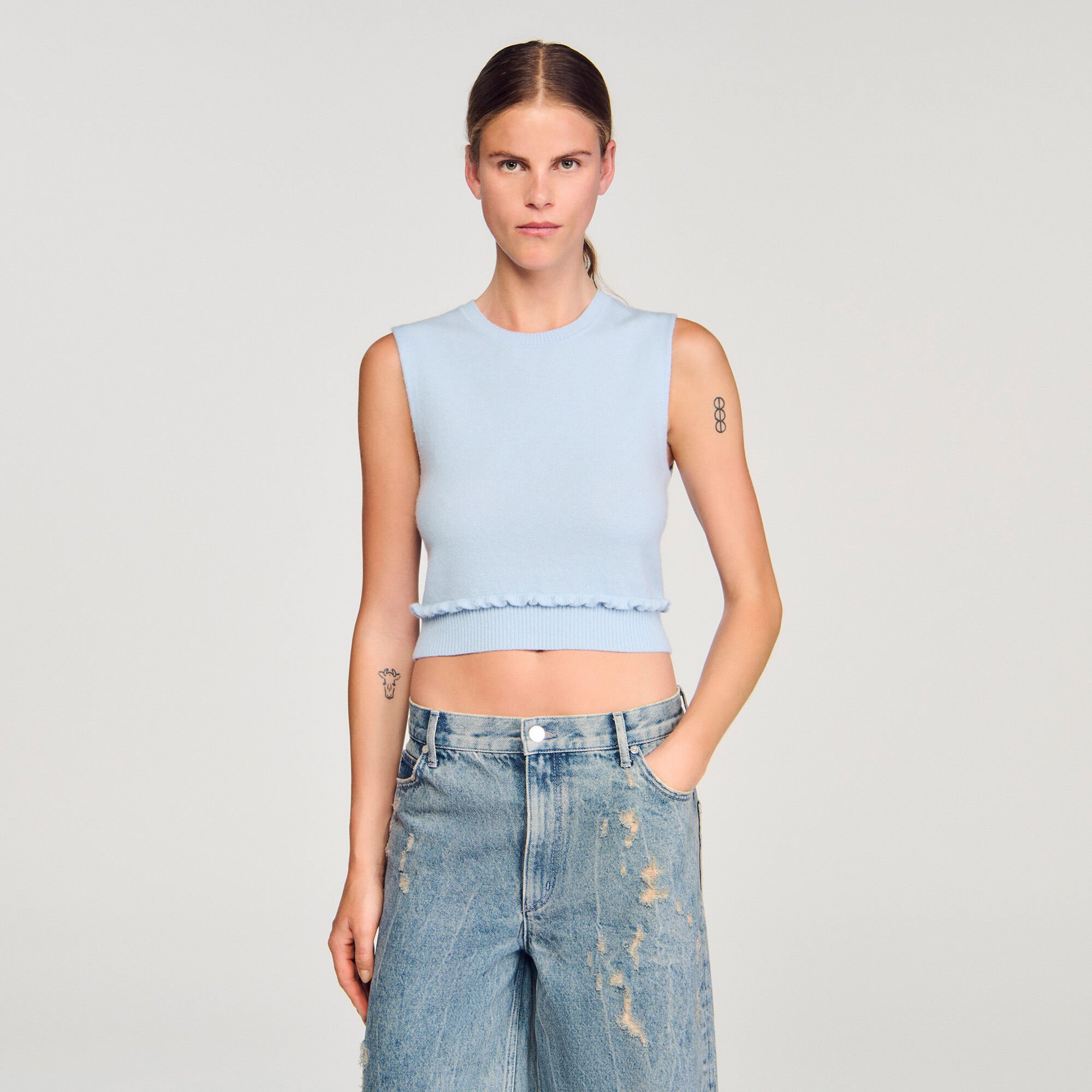 Jersey corto con volante