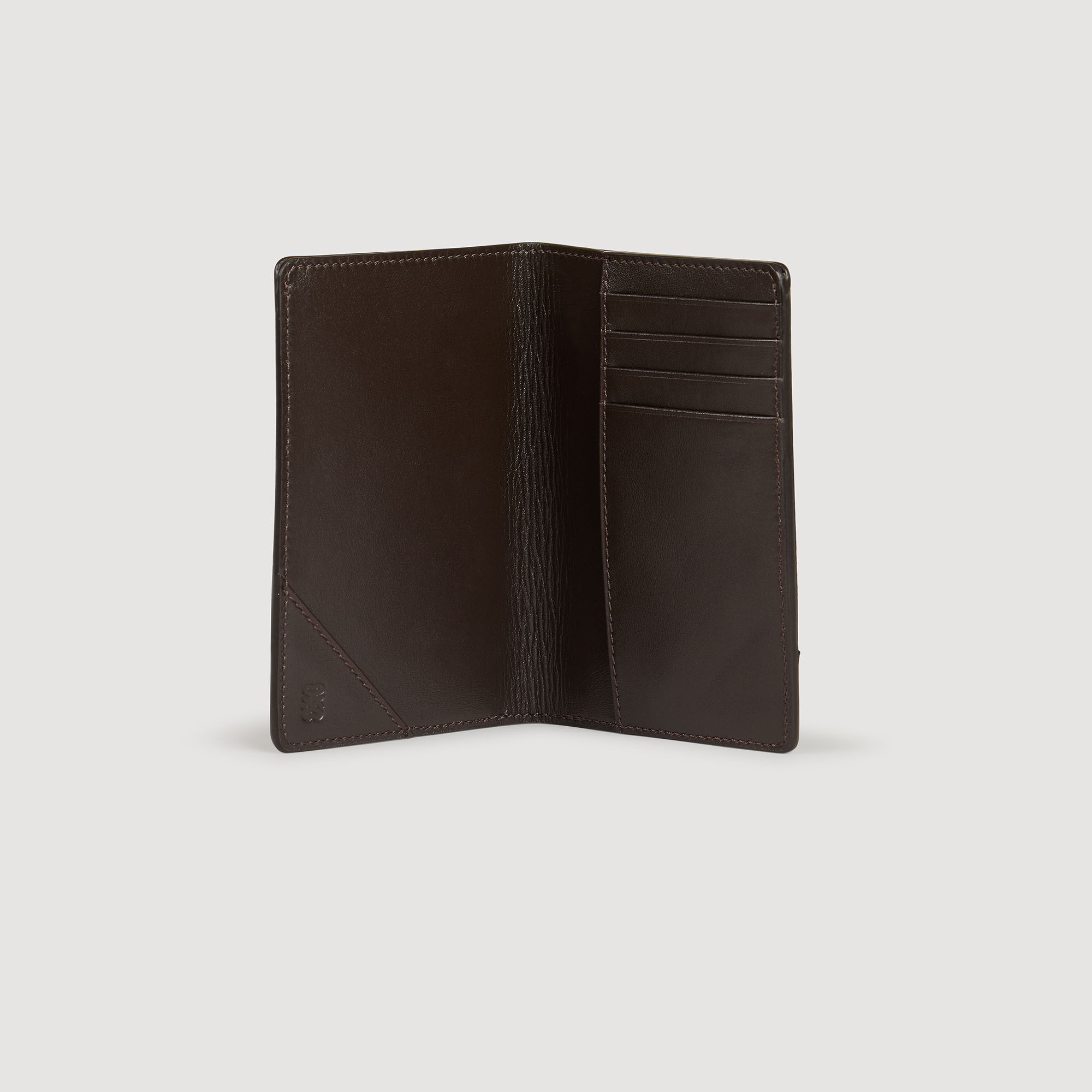Funda de pasaporte de cuero y ante
