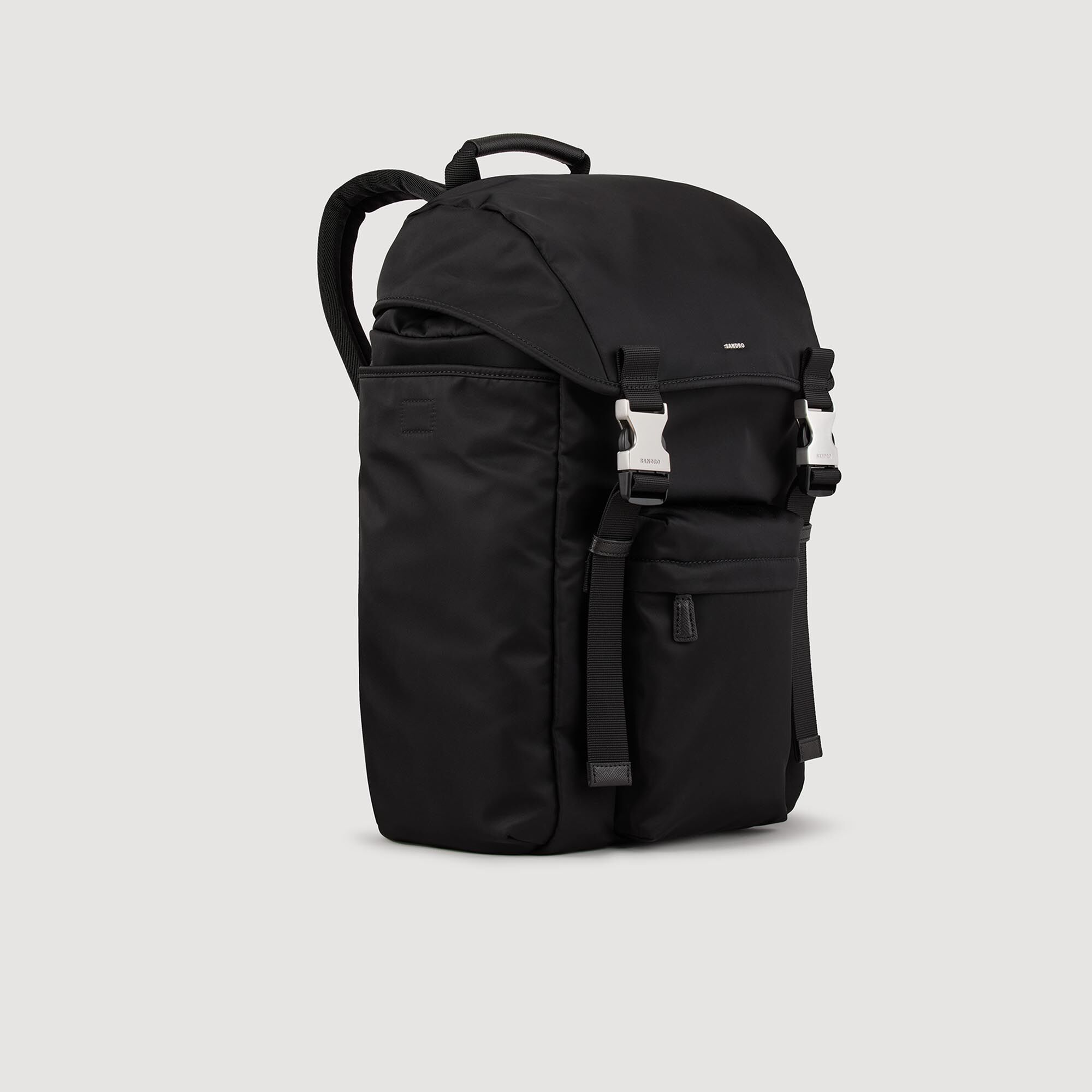 Mochila de cuero reciclado