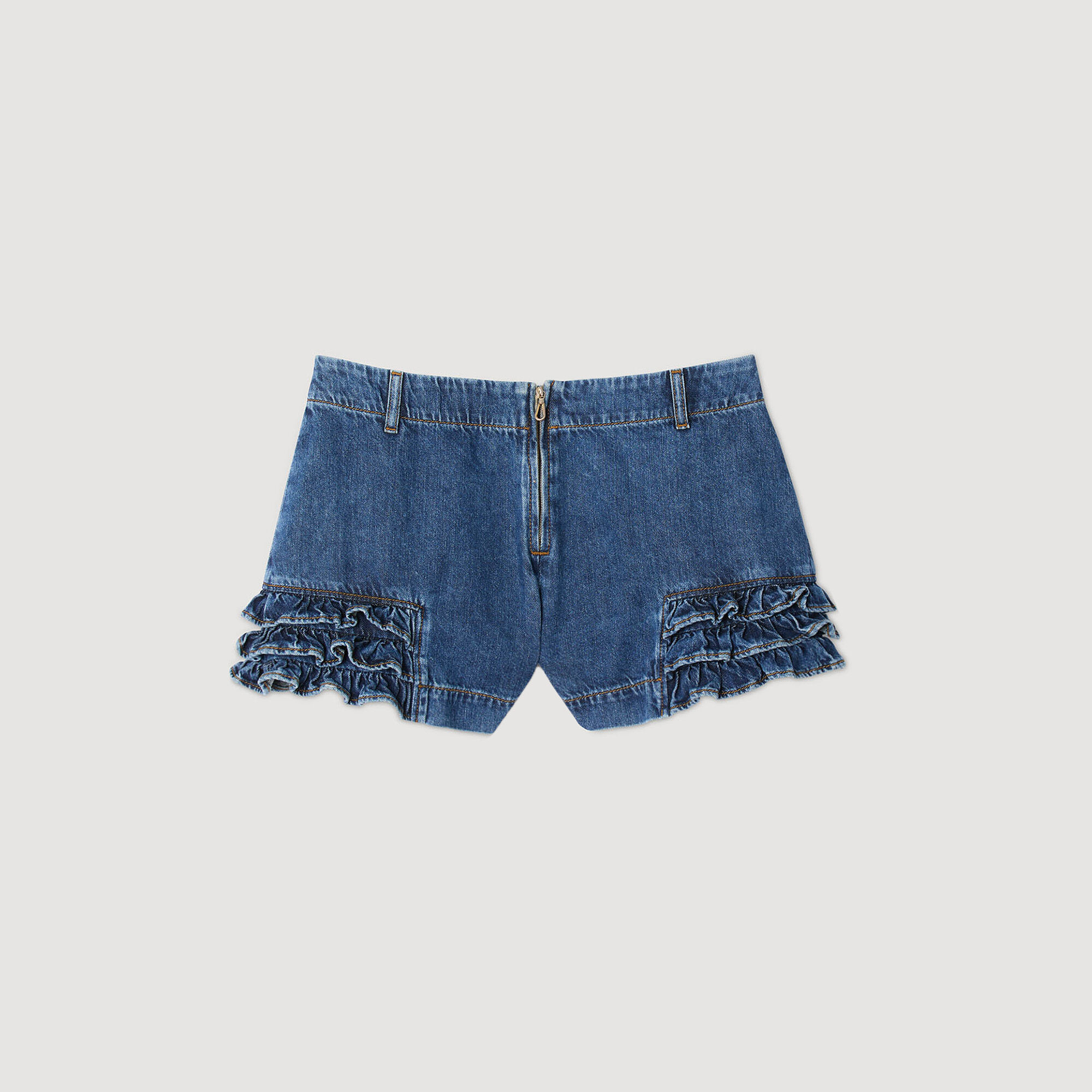 Pantalón corto vaquero con volantes