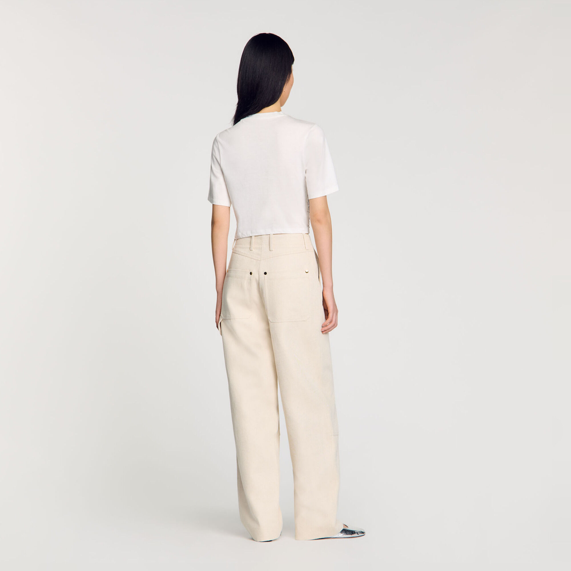 Camiseta cropped con pedrer&iacute;a - Mujer | Sandro