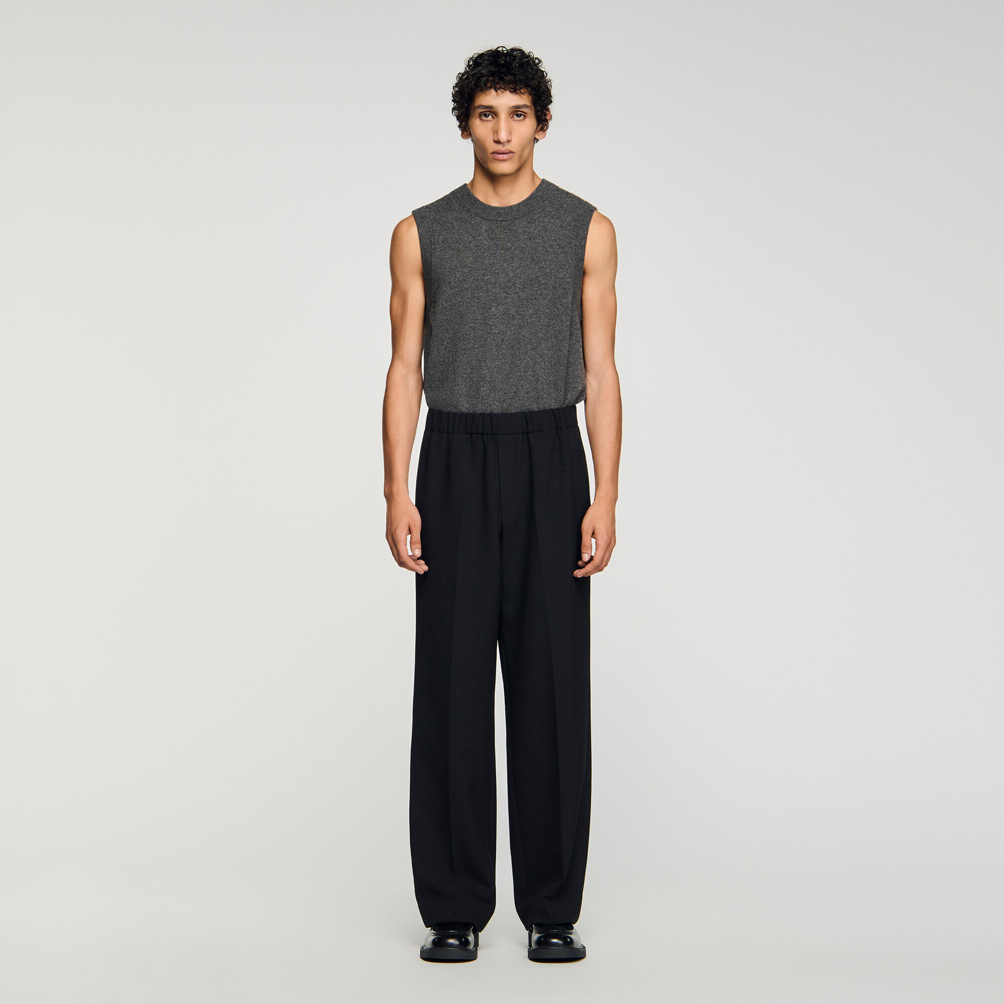 Pantalón ancho