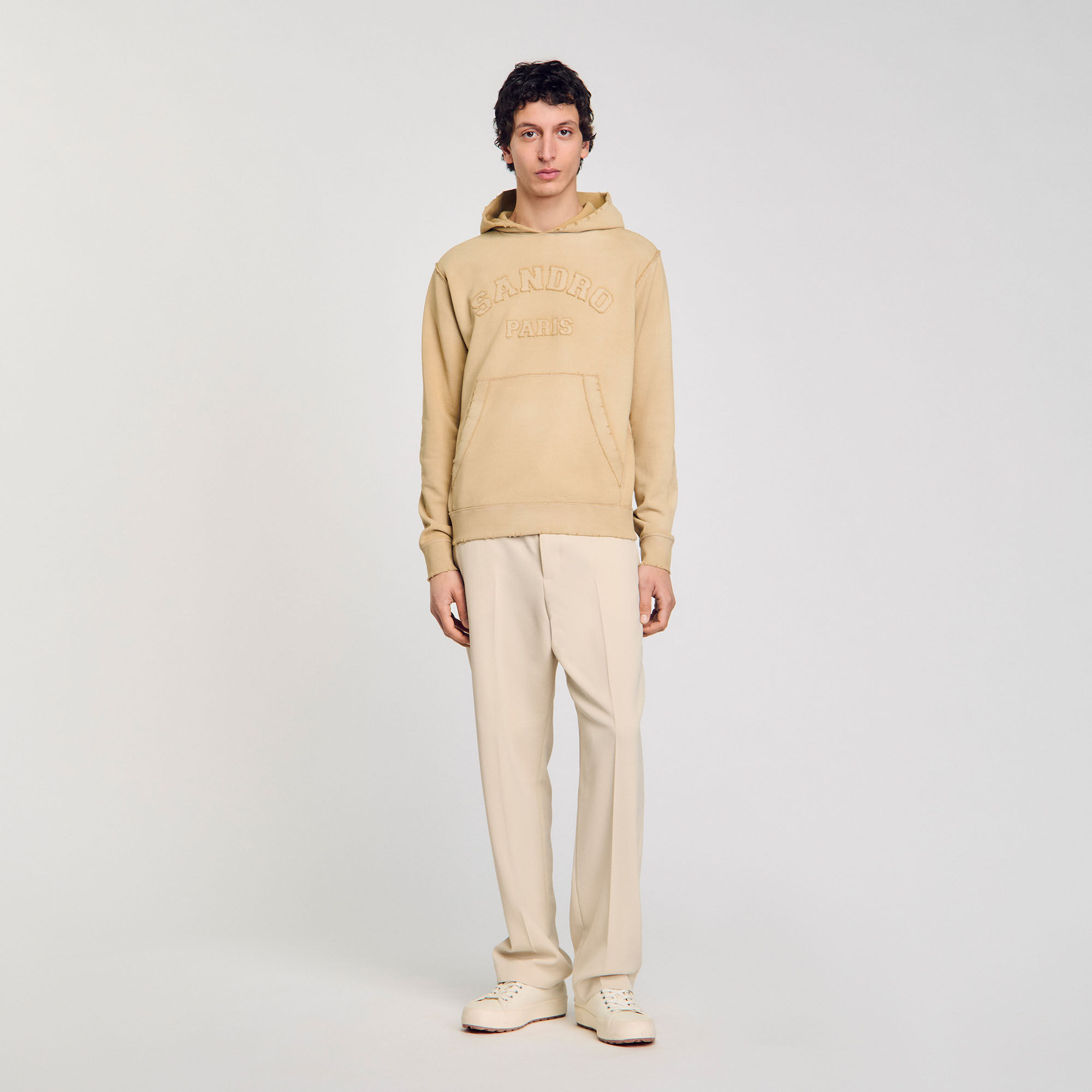 Sudadera con parche