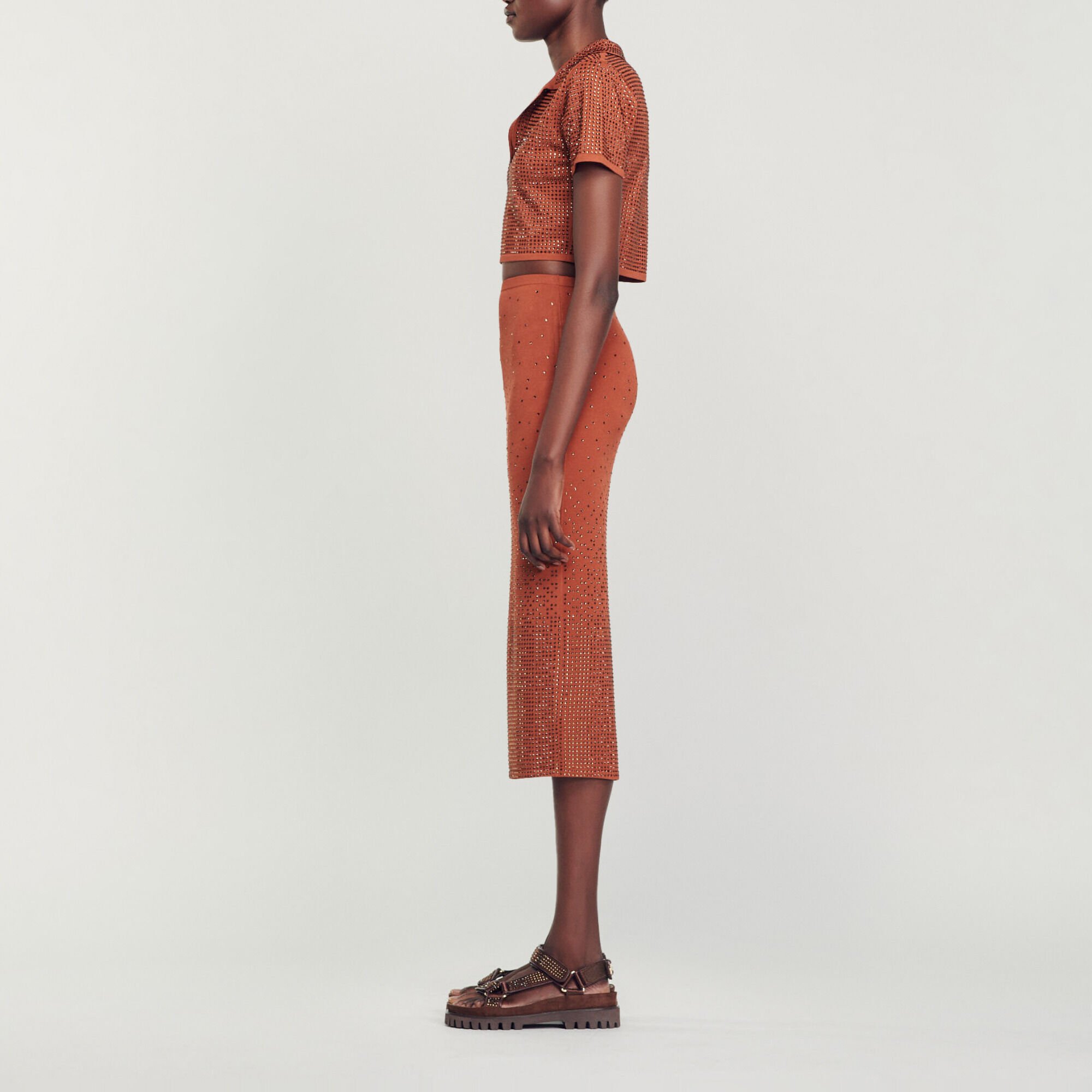 Falda midi sublimada con strass