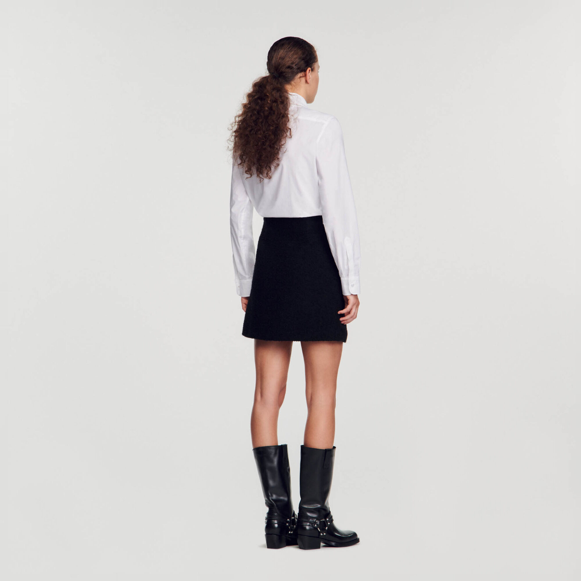 Falda corta con botones