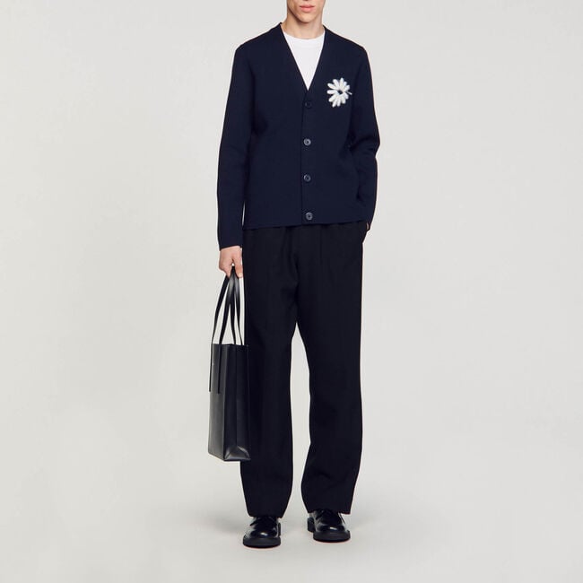 Cárdigan de punto con flor de jacquard