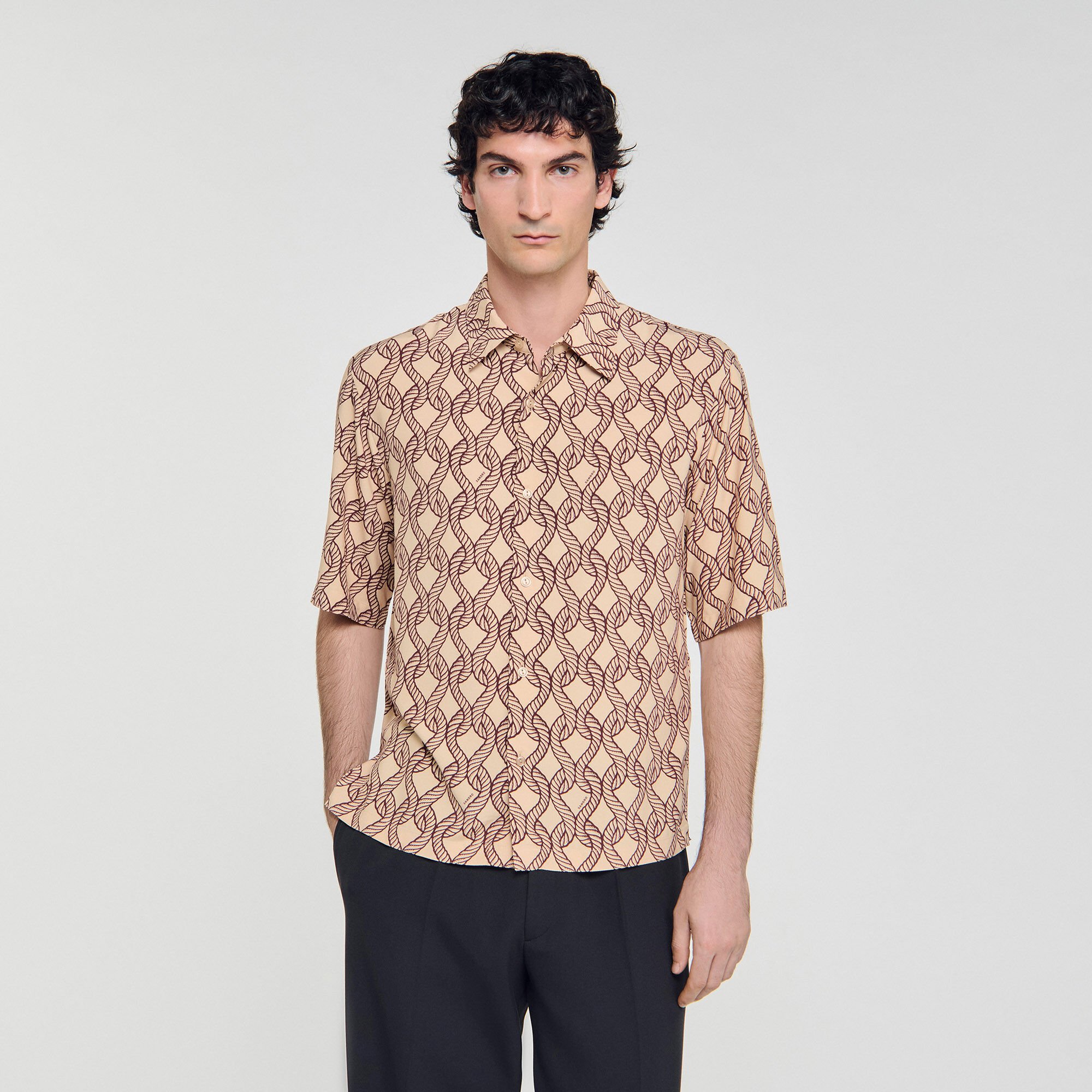 Camisa fluida con estampado de cuerda