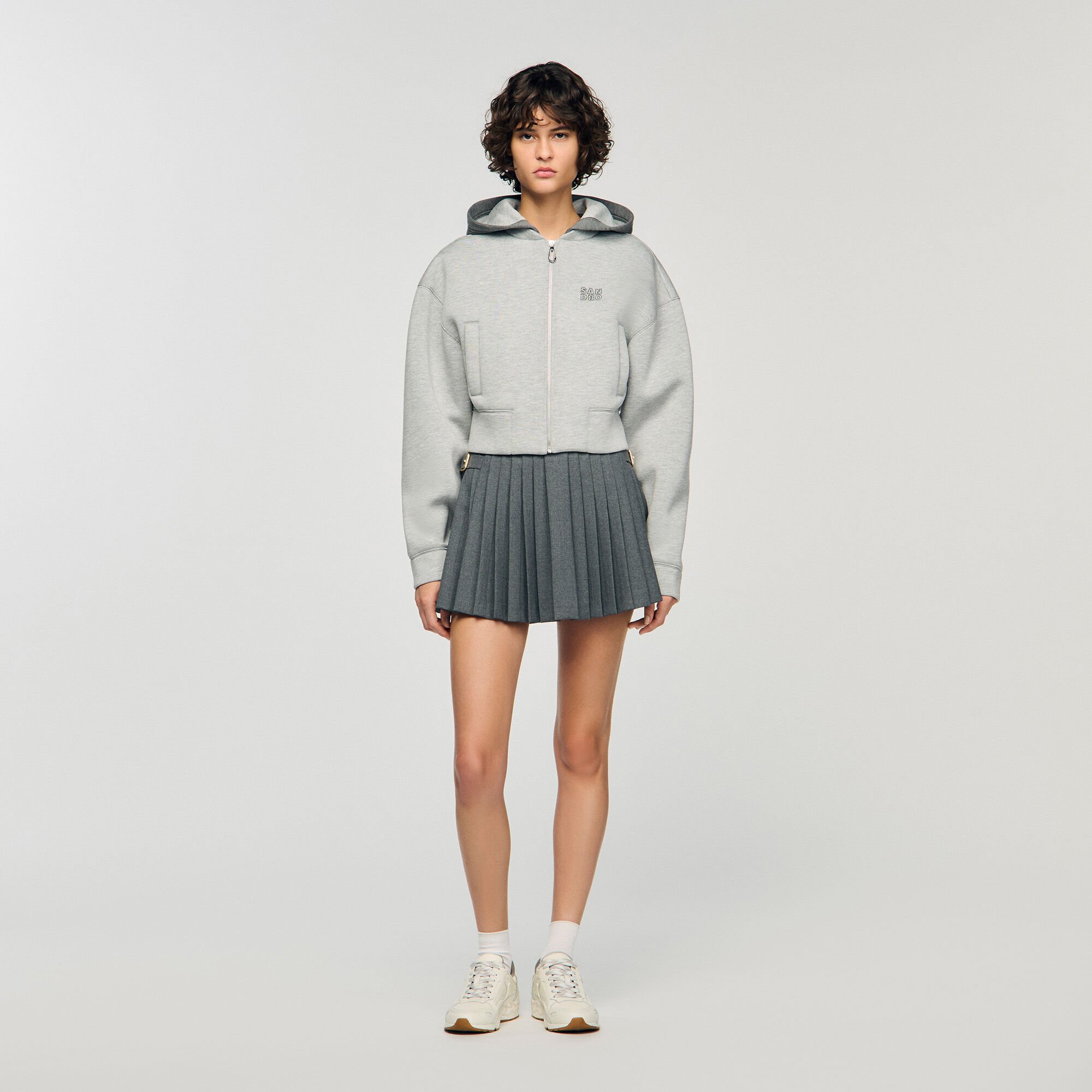 Cazadora sudadera con capucha