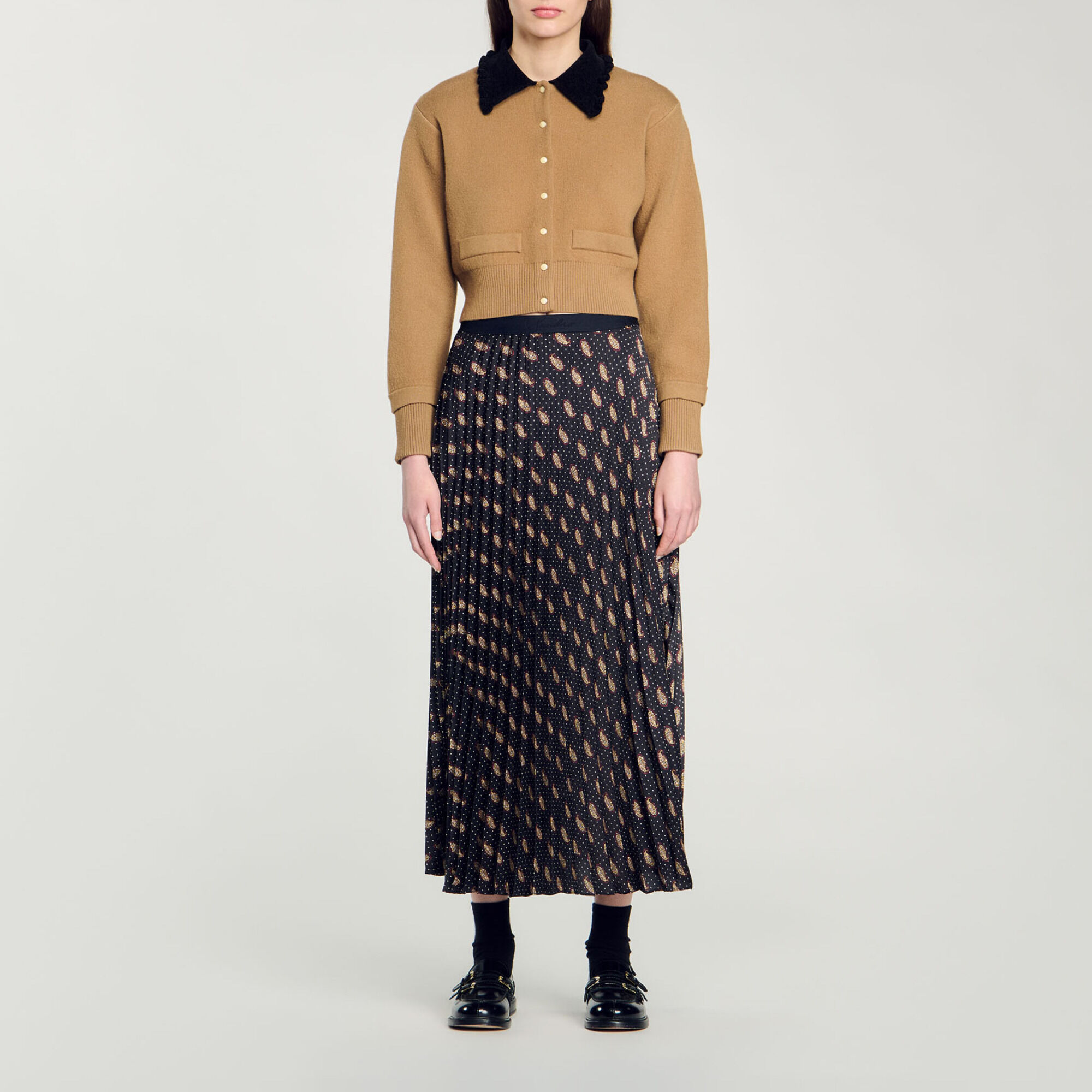 Falda larga con estampado paisley