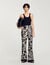 Pantalón con estampado floral