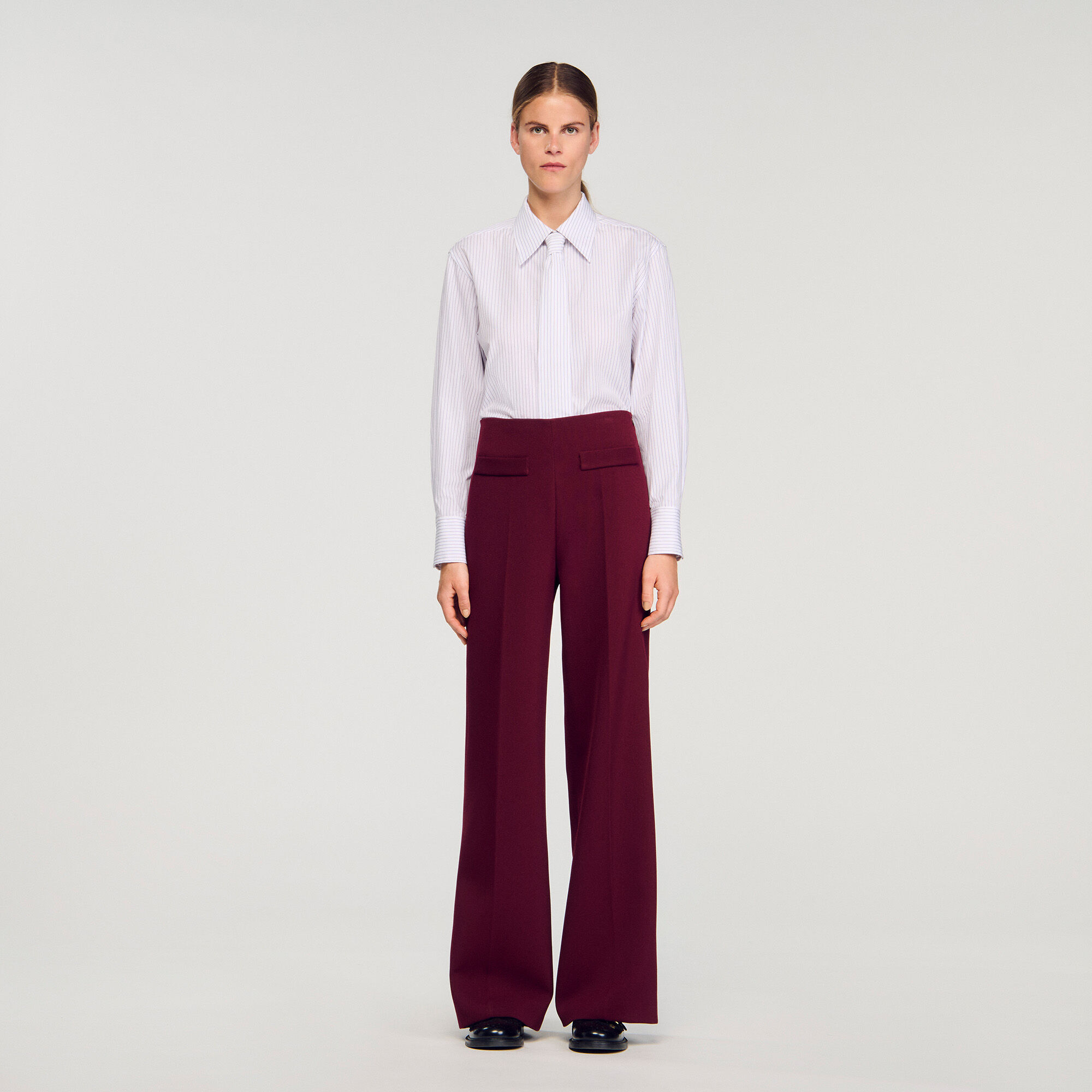 Pantalón ancho