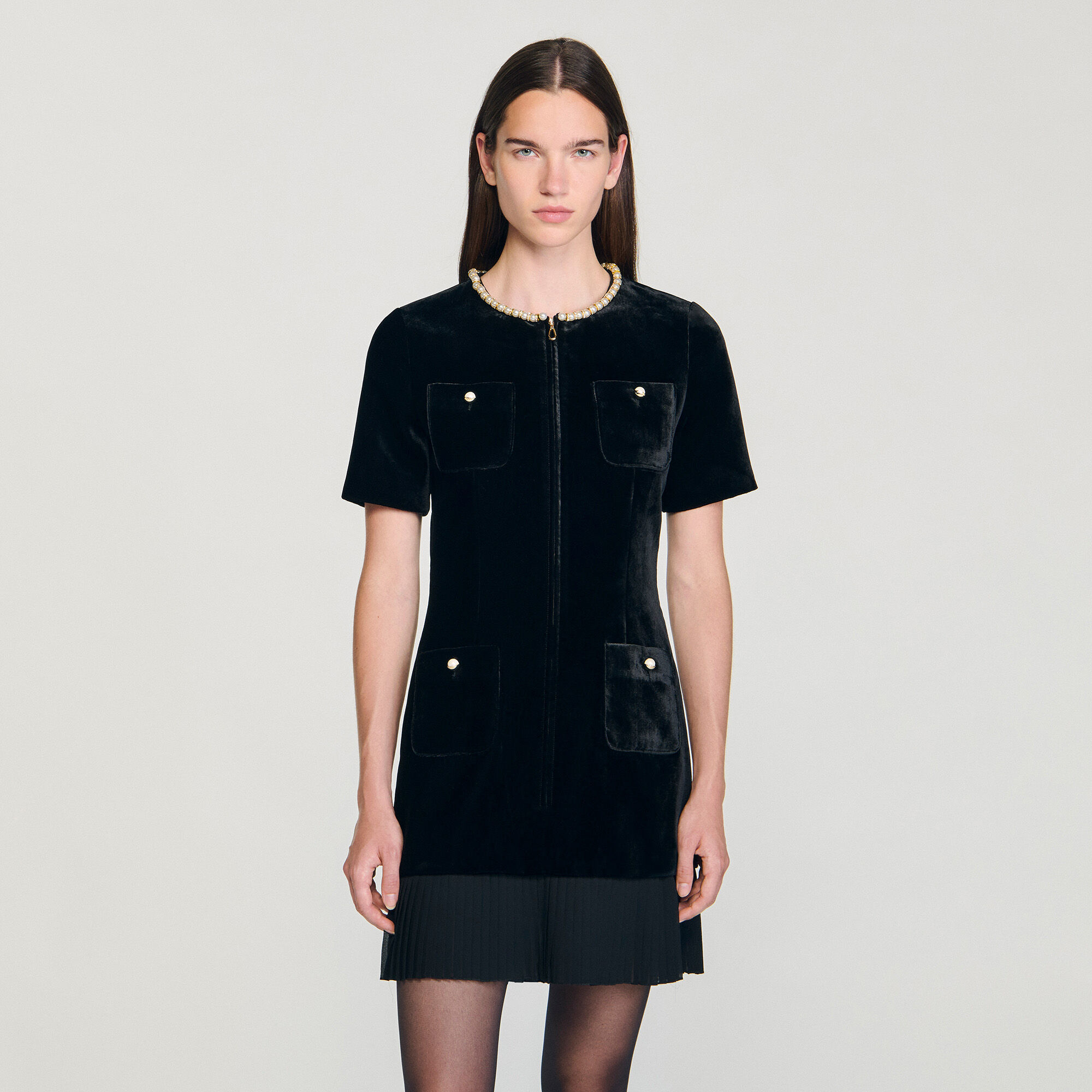 Vestido corto de terciopelo