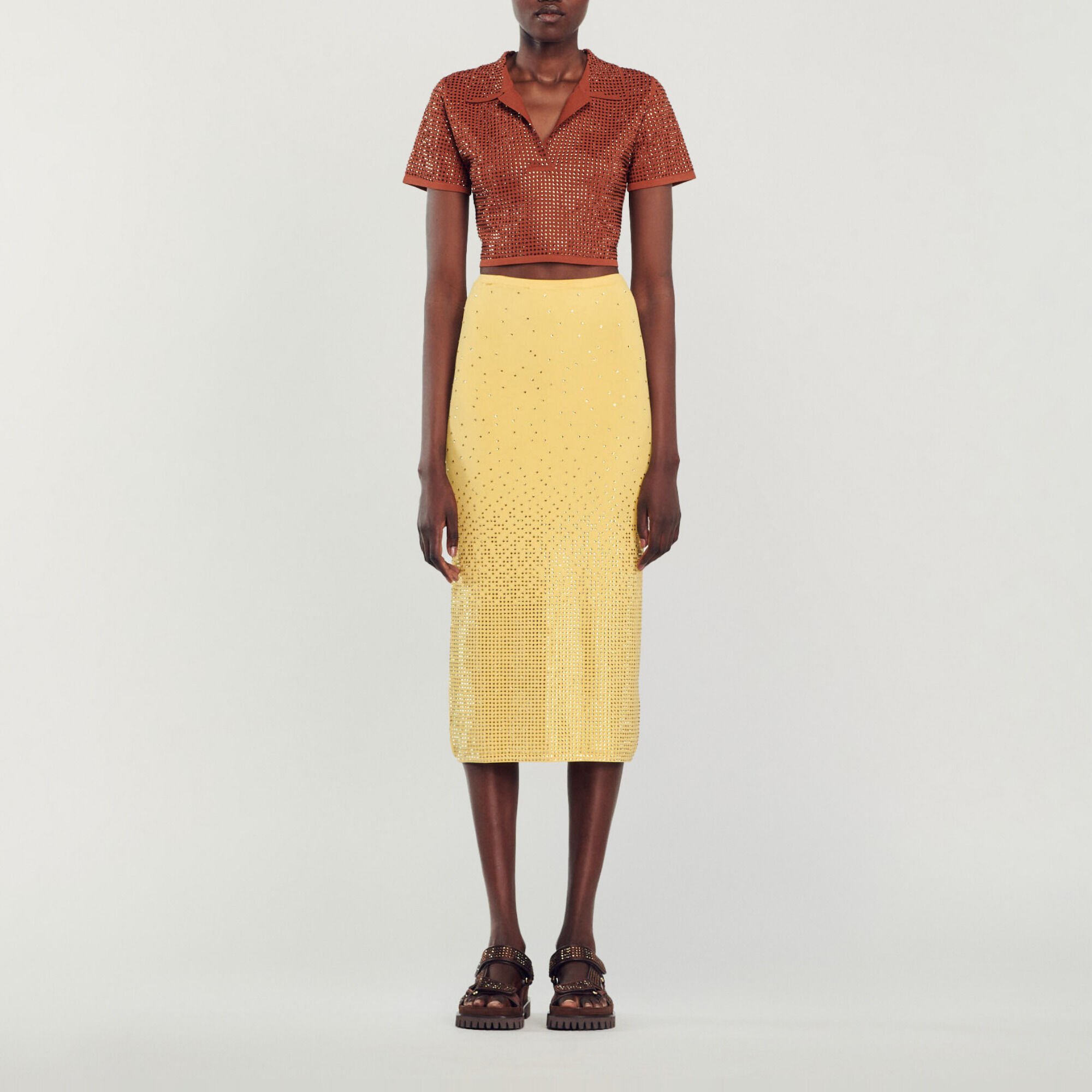 Falda midi sublimada con strass