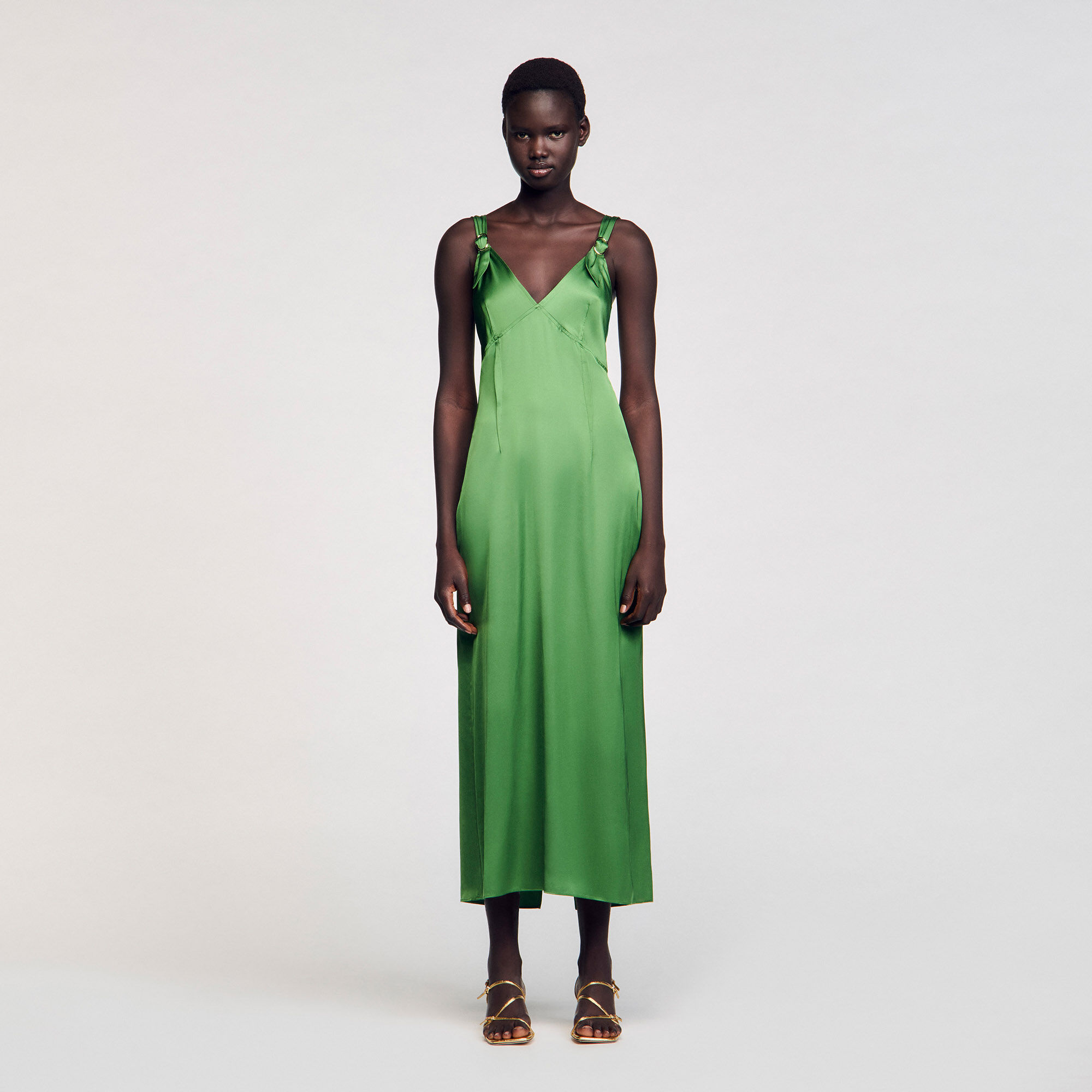 Vestido fluido satinado